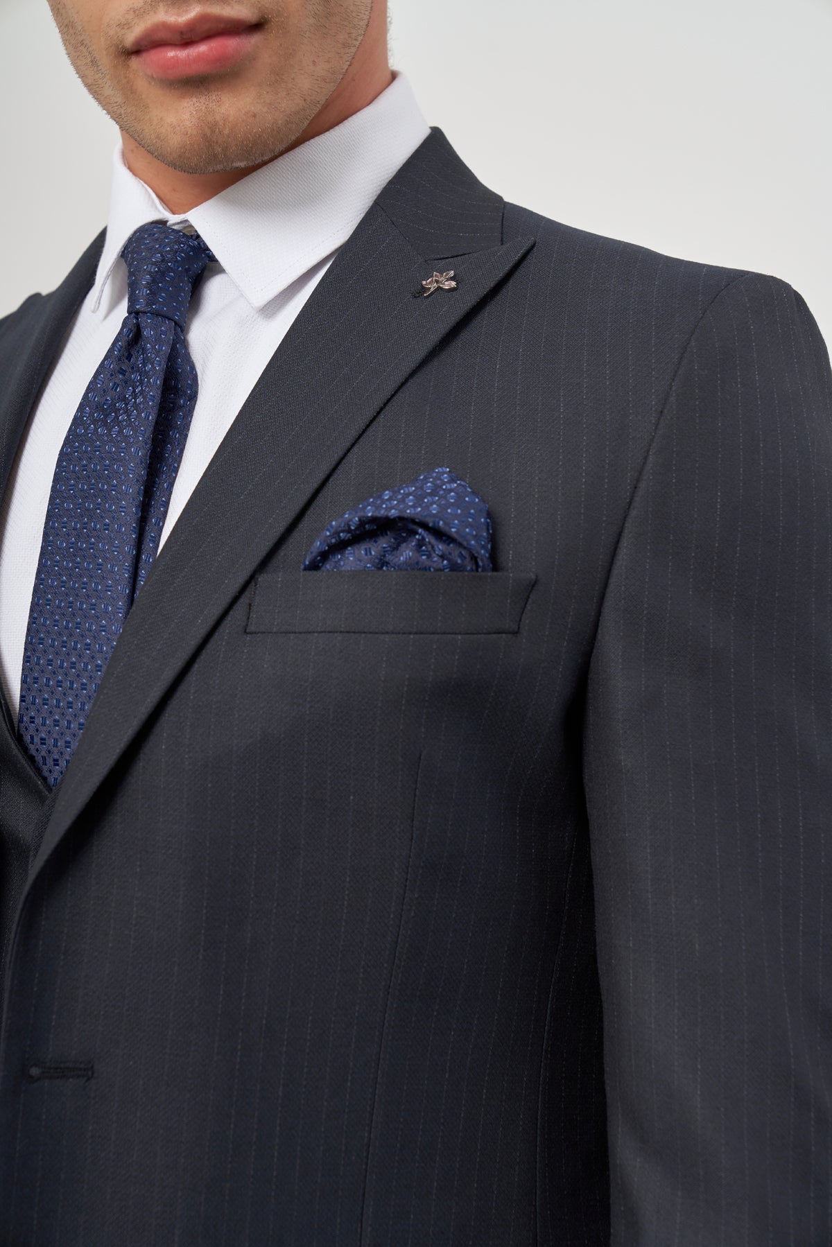 Slim-Fit Vest Suit - Navy