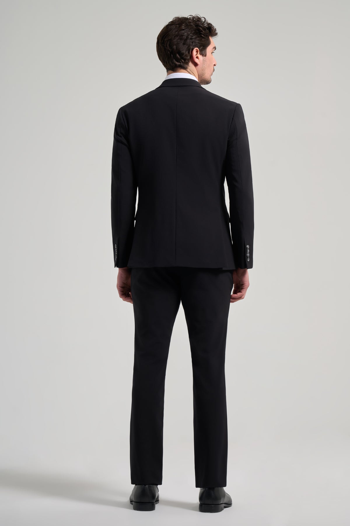 Slim-Fit Suit - Black