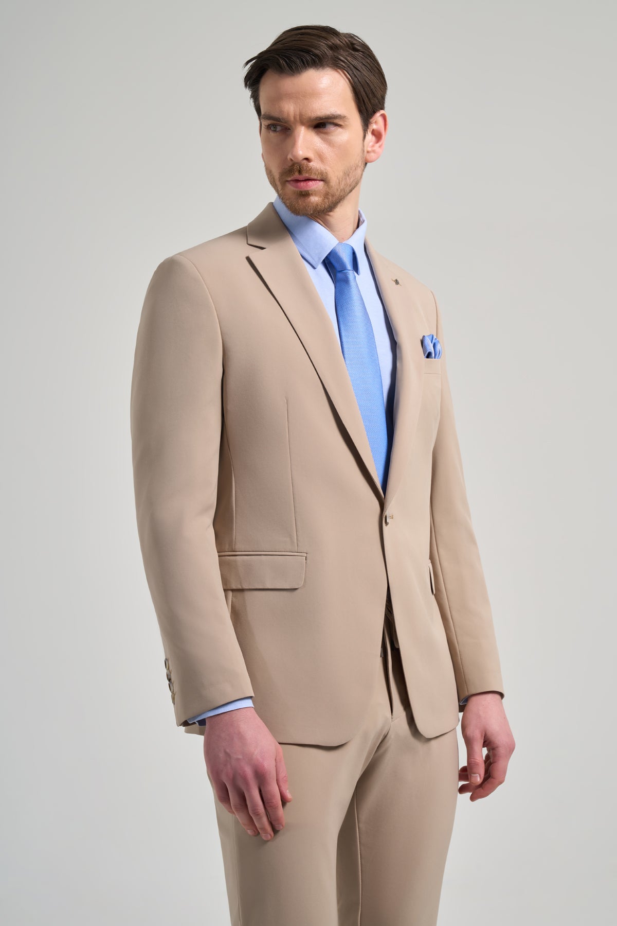 Slim-Fit Suit - Beige