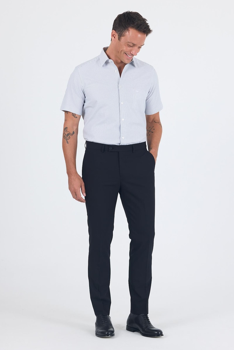 Slim-Fit Classic Pants - Black