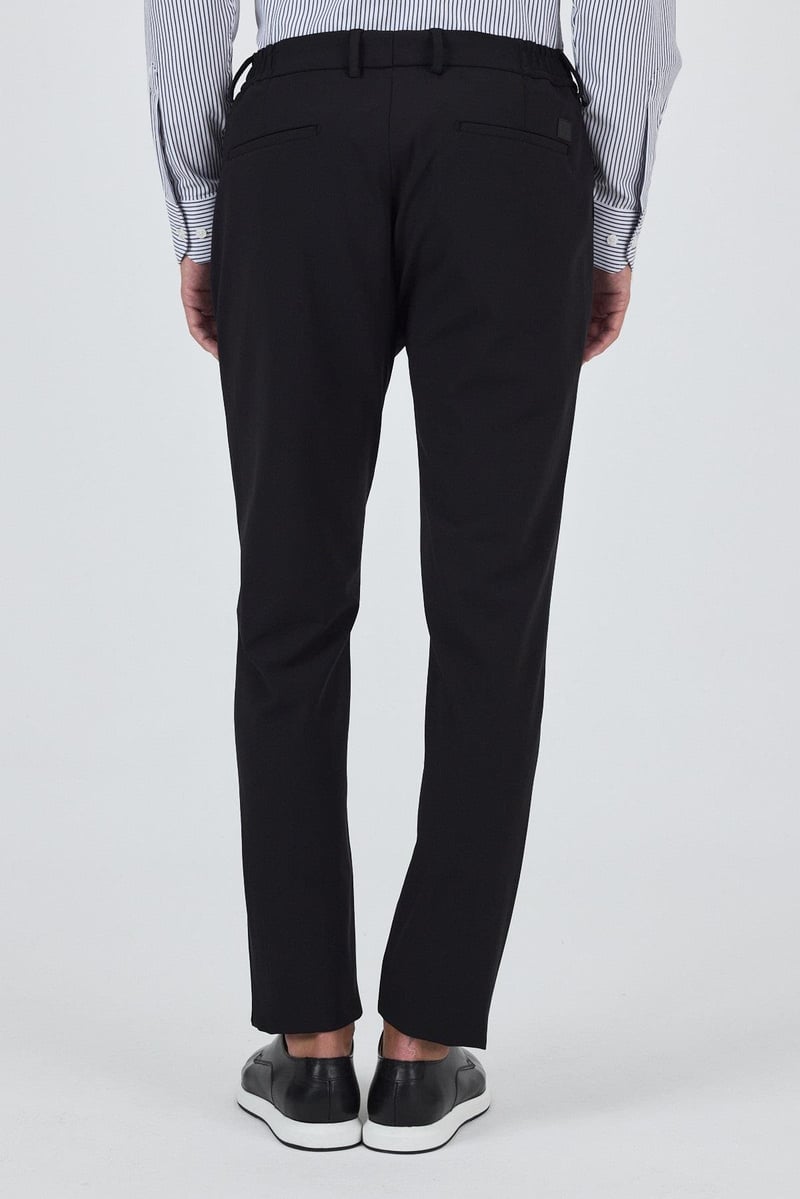 Slim-Fit Chino Pants - Black