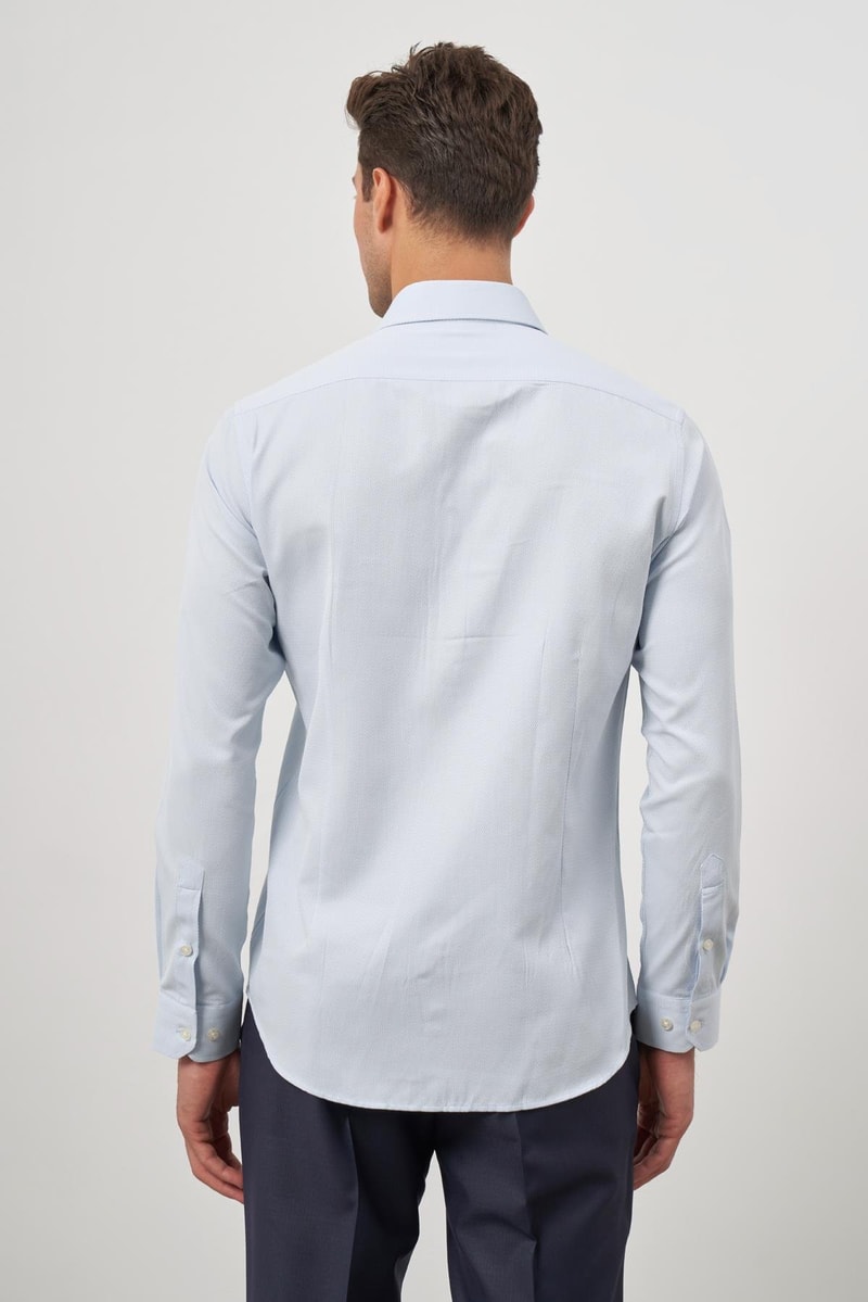 Slim-Fit Classic Shirt - Light Blue