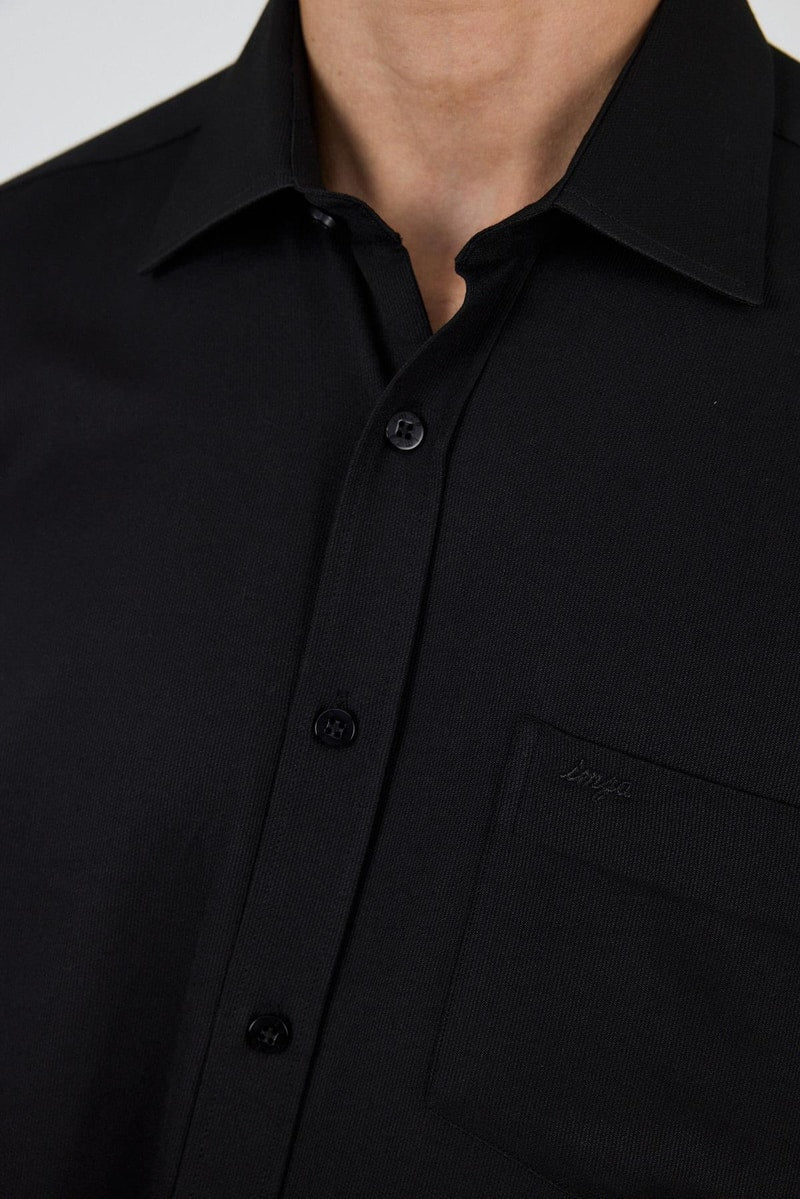Comfort-Fit Classic Shirt - Black