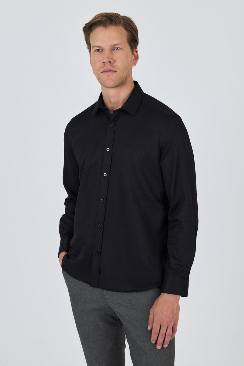Slim-Fit Stripped Classic Shirt - Black