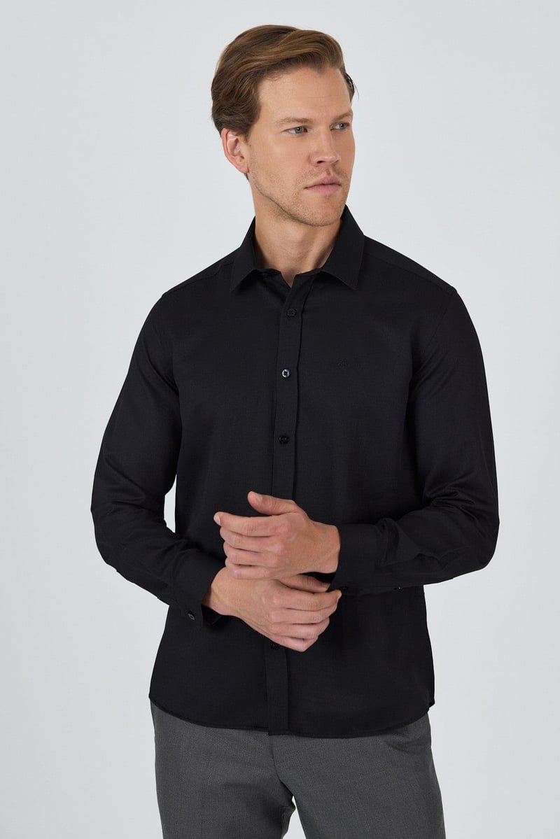 Slim-Fit Stripped Classic Shirt - Black