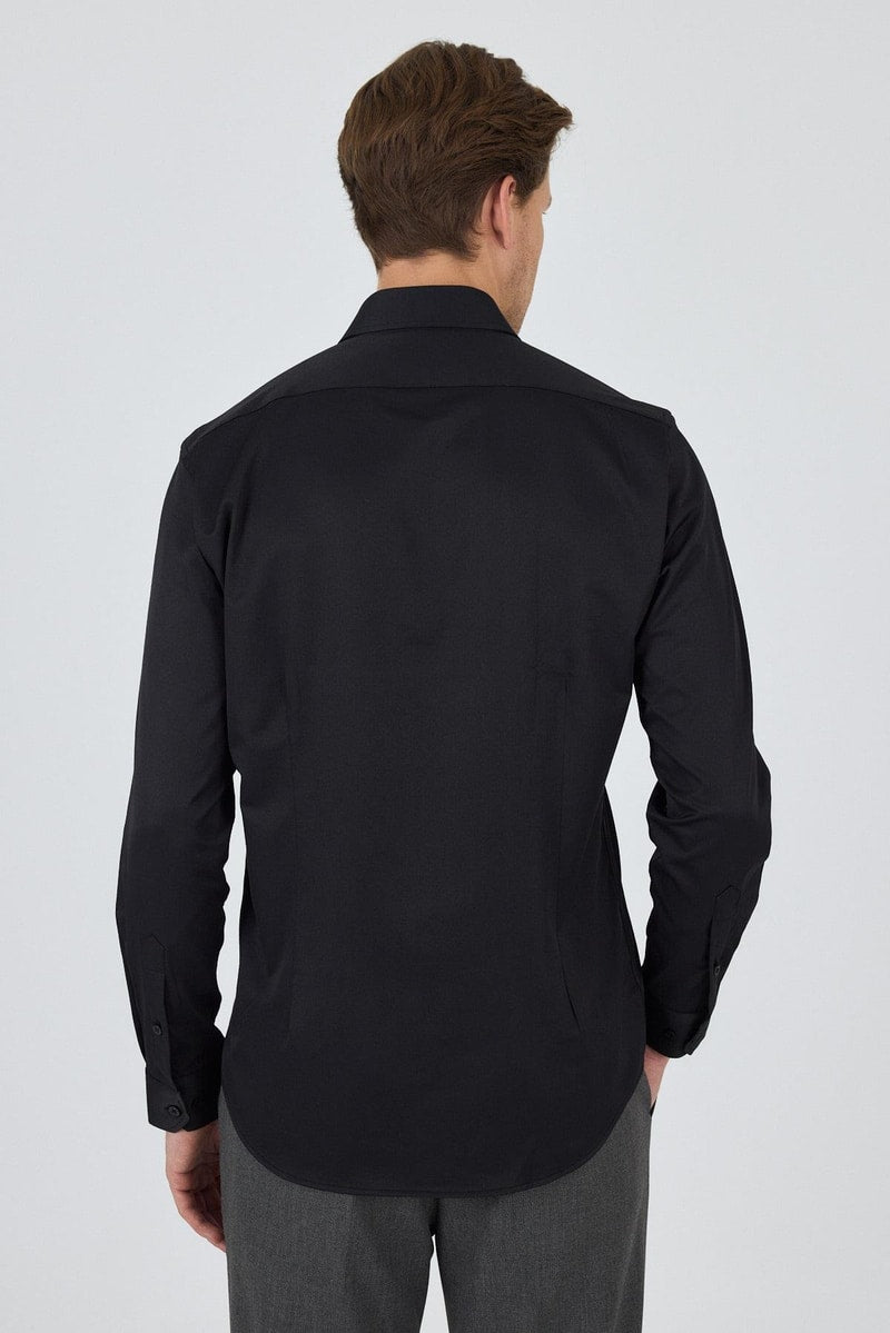 Slim-Fit Classic Shirt - Black