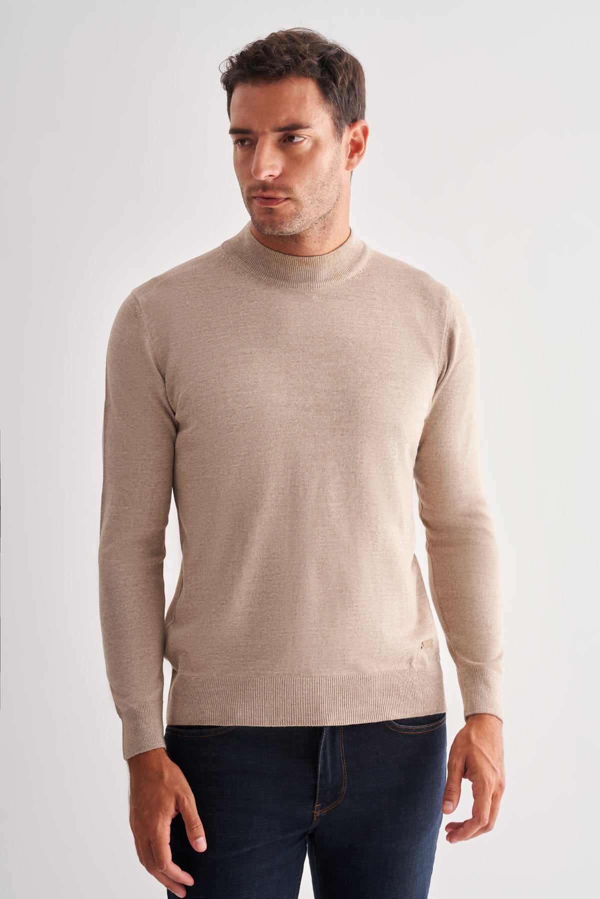 Comfort-Fit Half-Neck Jacquard Knitwear - Beige