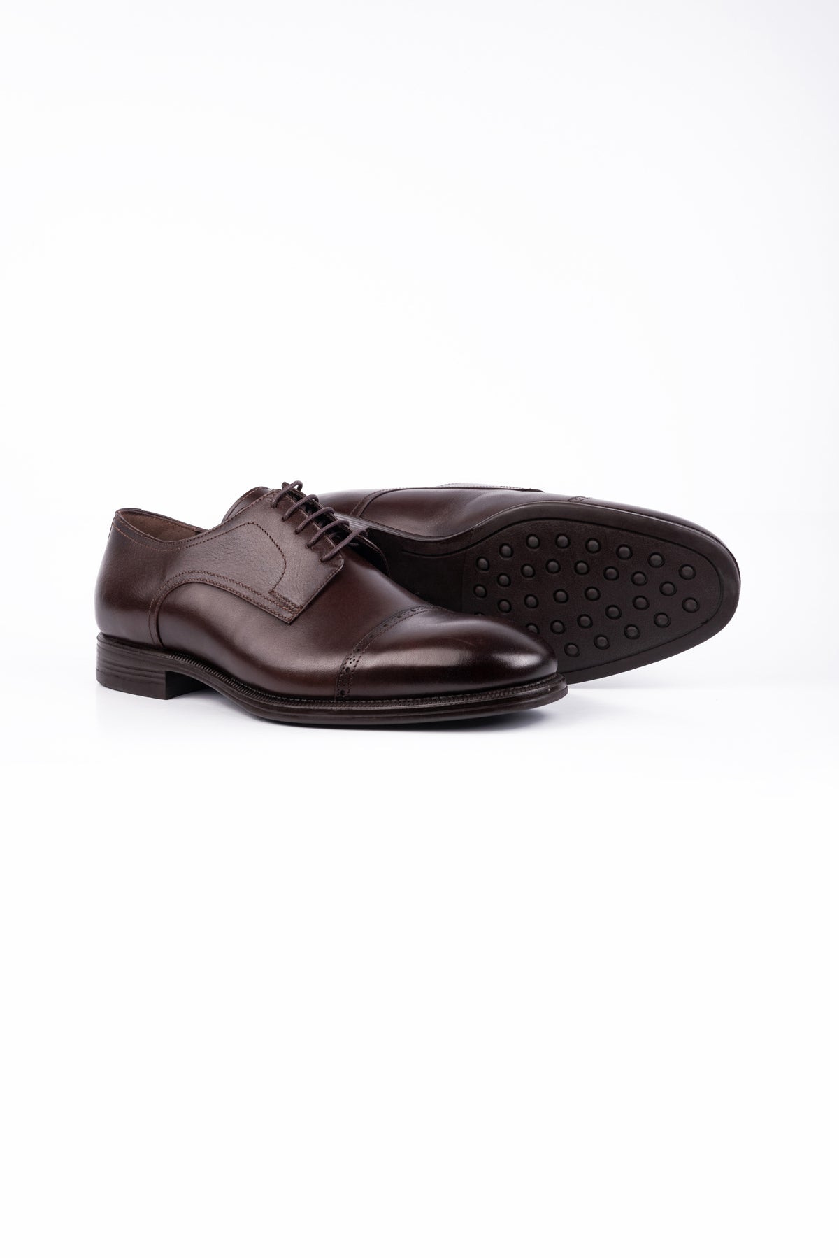 Brown Derby Plain Classic Shoes