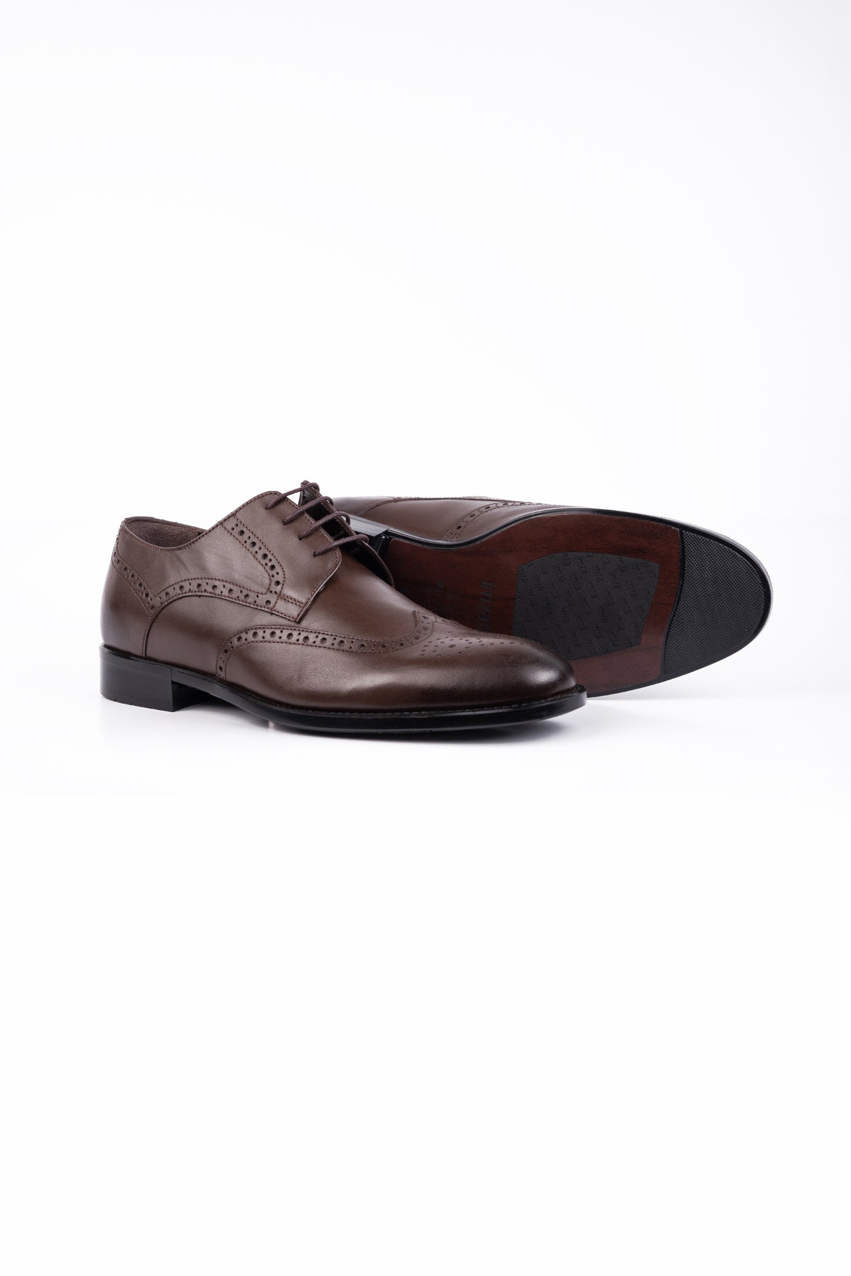 Brown Wing Tip Classic Shoes