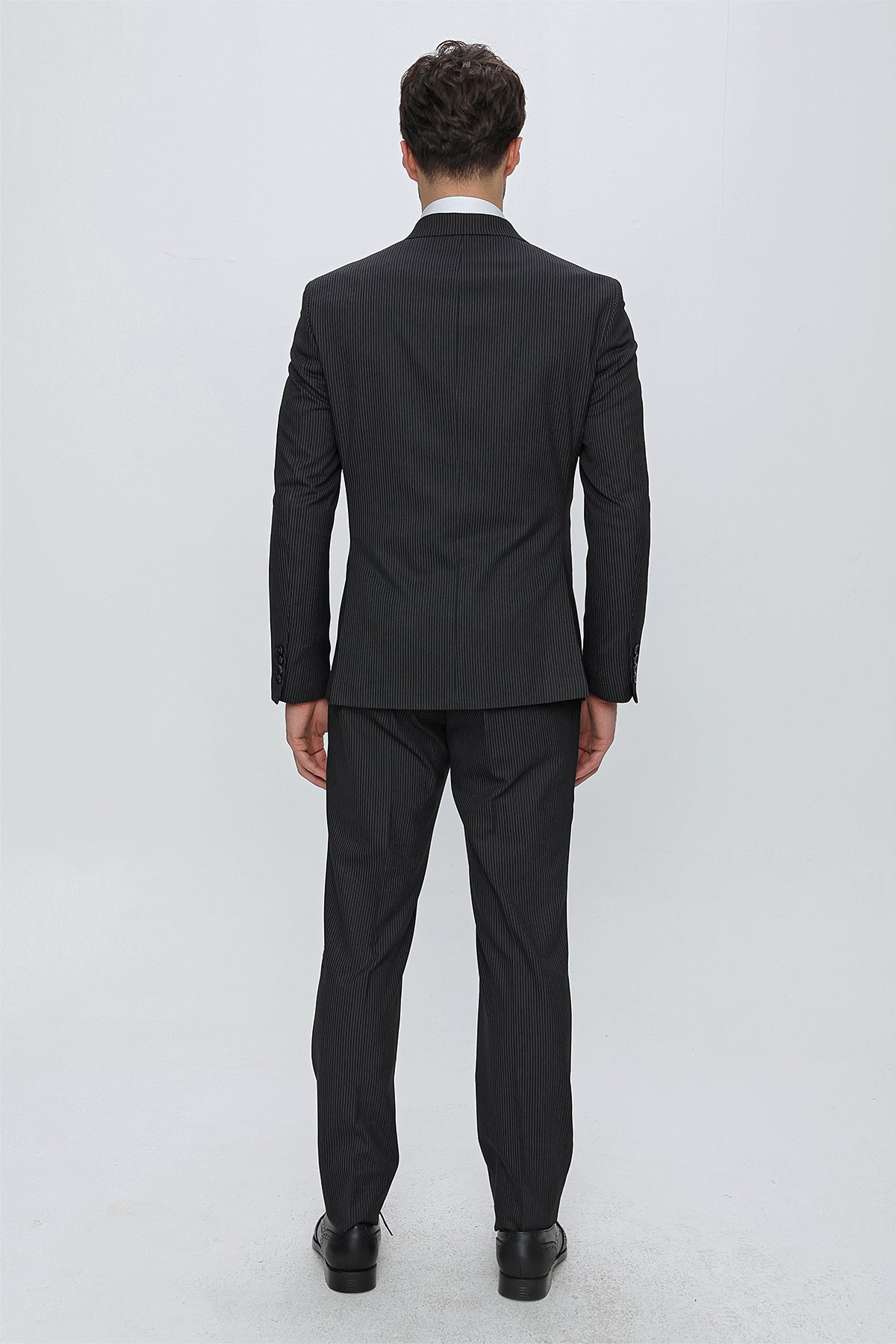 Slim-Fit Double Breasted Suit - Black