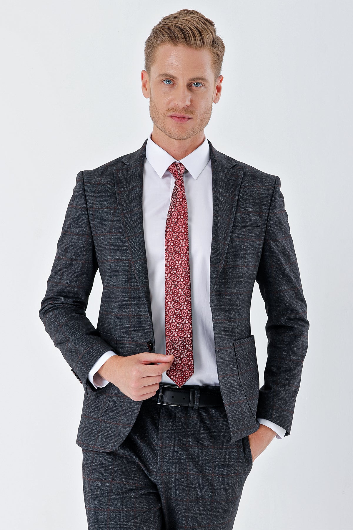 Comfort-Fit Classic Suit - Navy