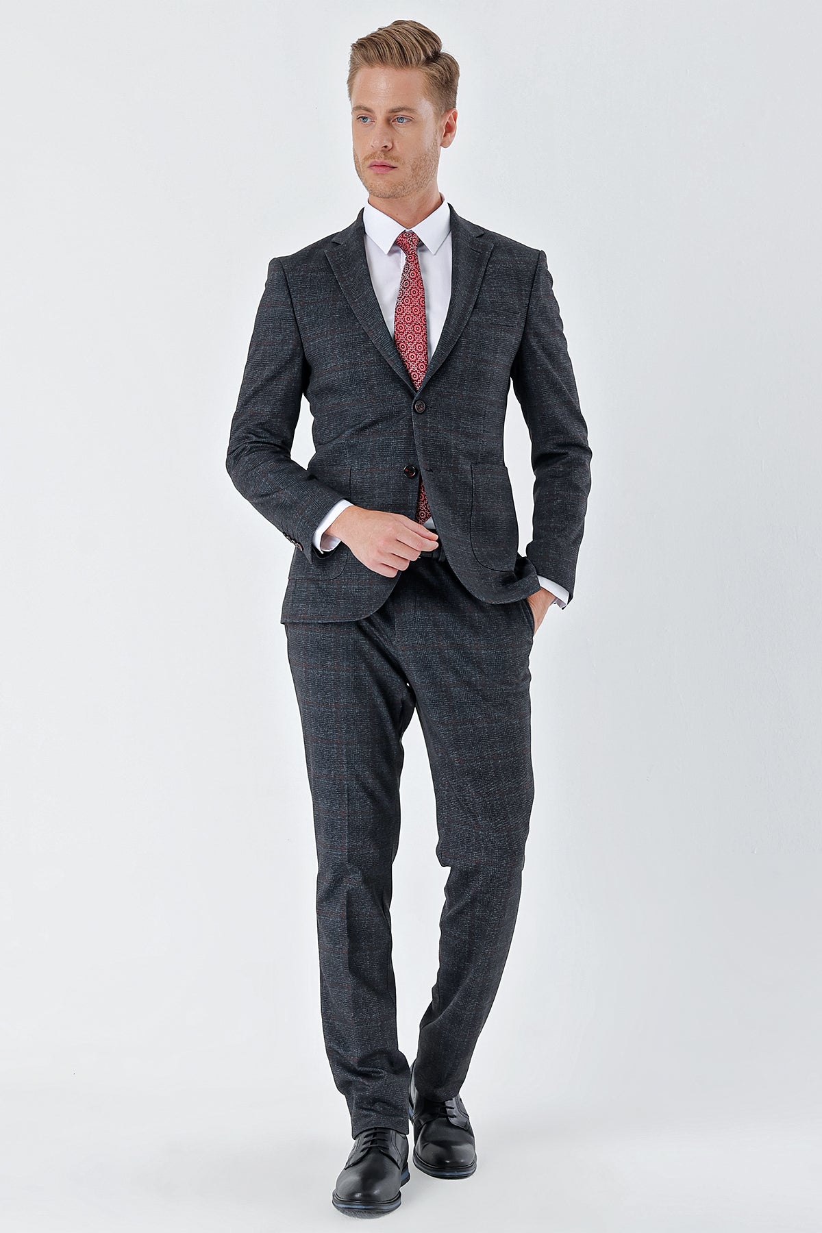 Comfort-Fit Classic Suit - Navy