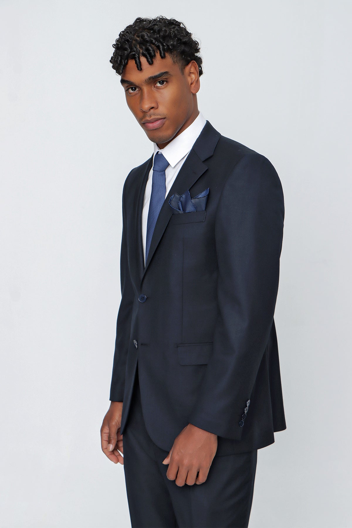 Comfort-Fit Classic Suit - Navy