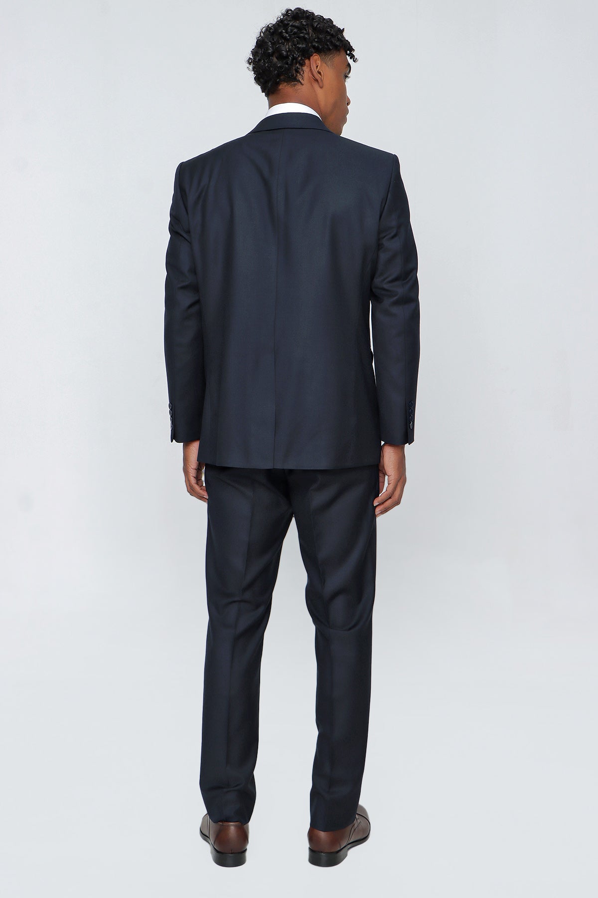 Comfort-Fit Classic Suit - Navy