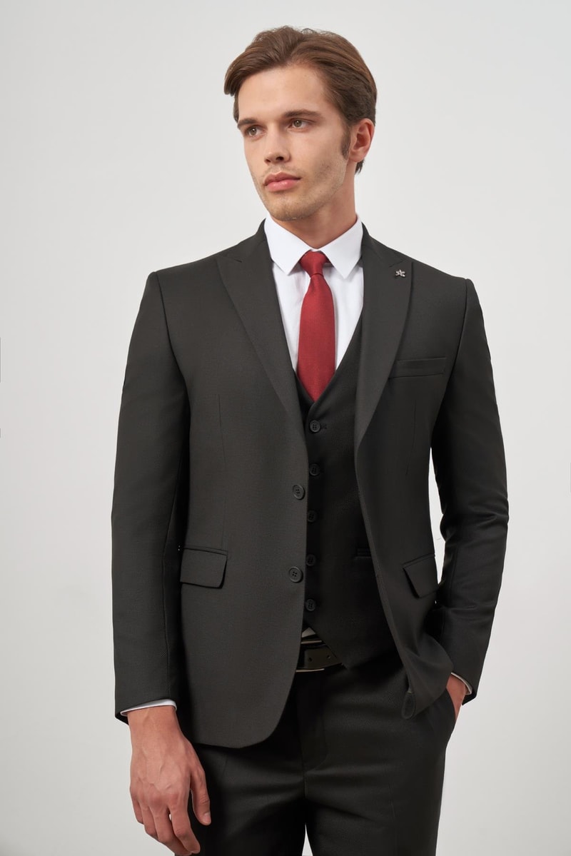 Slim-Fit Vest Suit - Black
