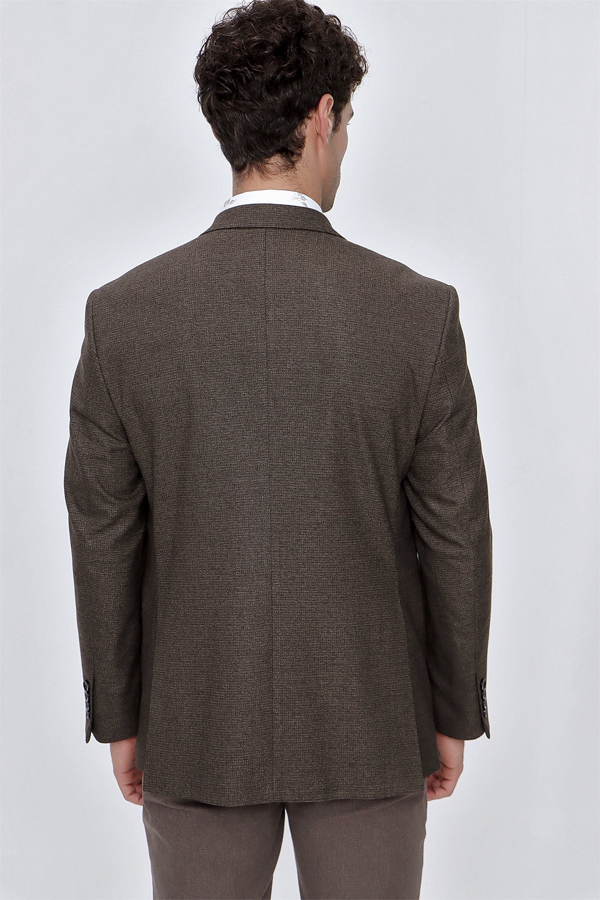 Comfort-Fit Blazer - Brown