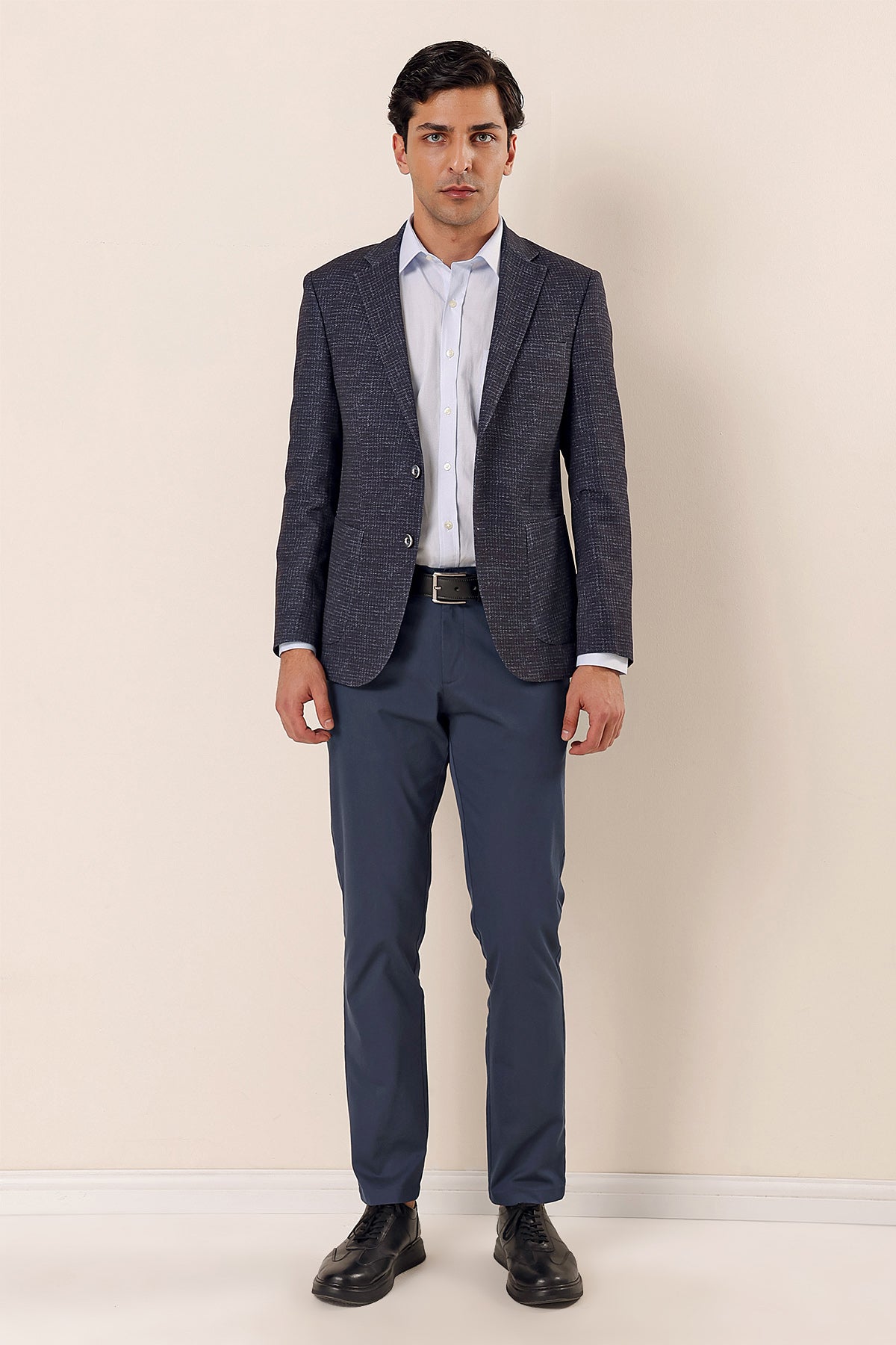 Slim-Fit Casual Blazer - Navy