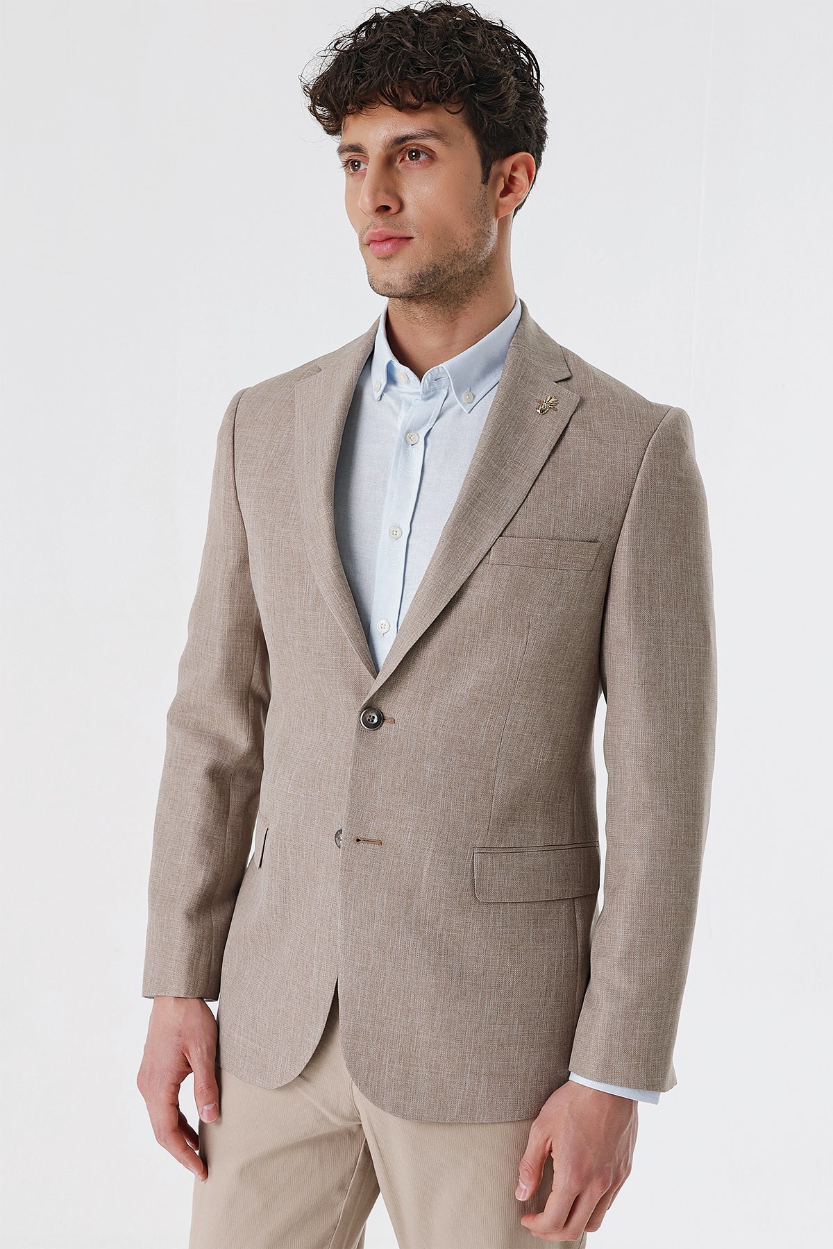 Comfort-Fit Blazer - Beige