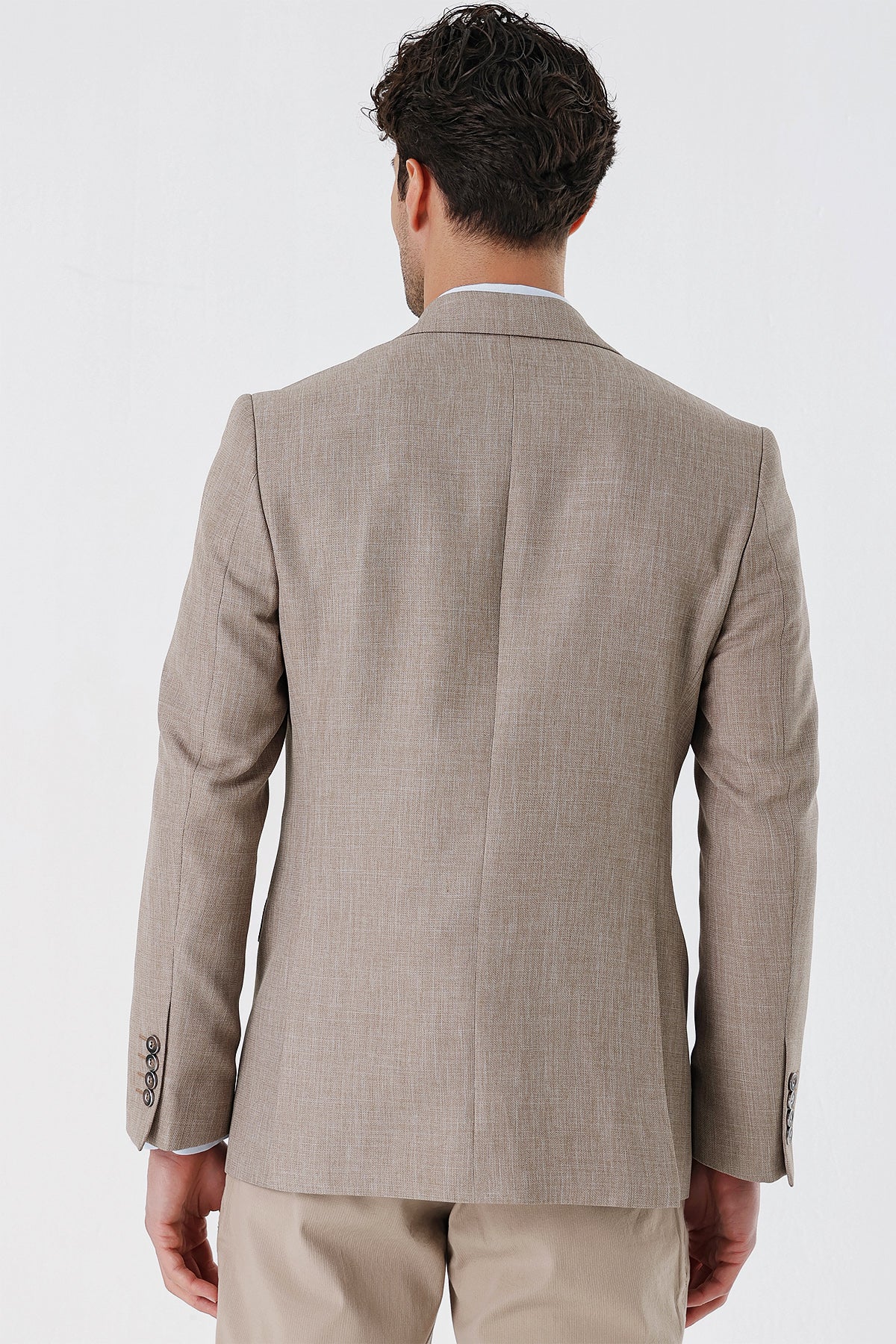 Comfort-Fit Blazer - Beige