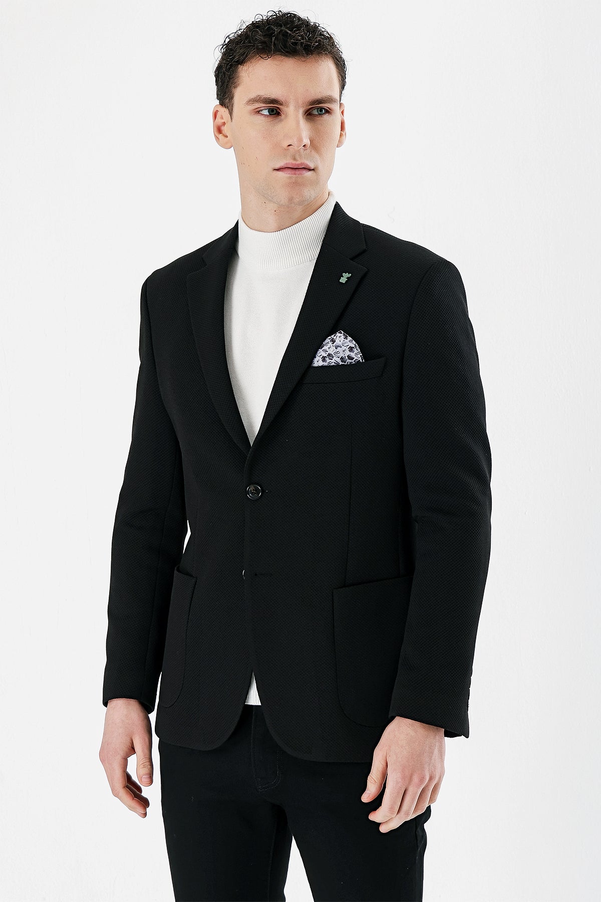 Slim-Fit Casual Blazer - Black