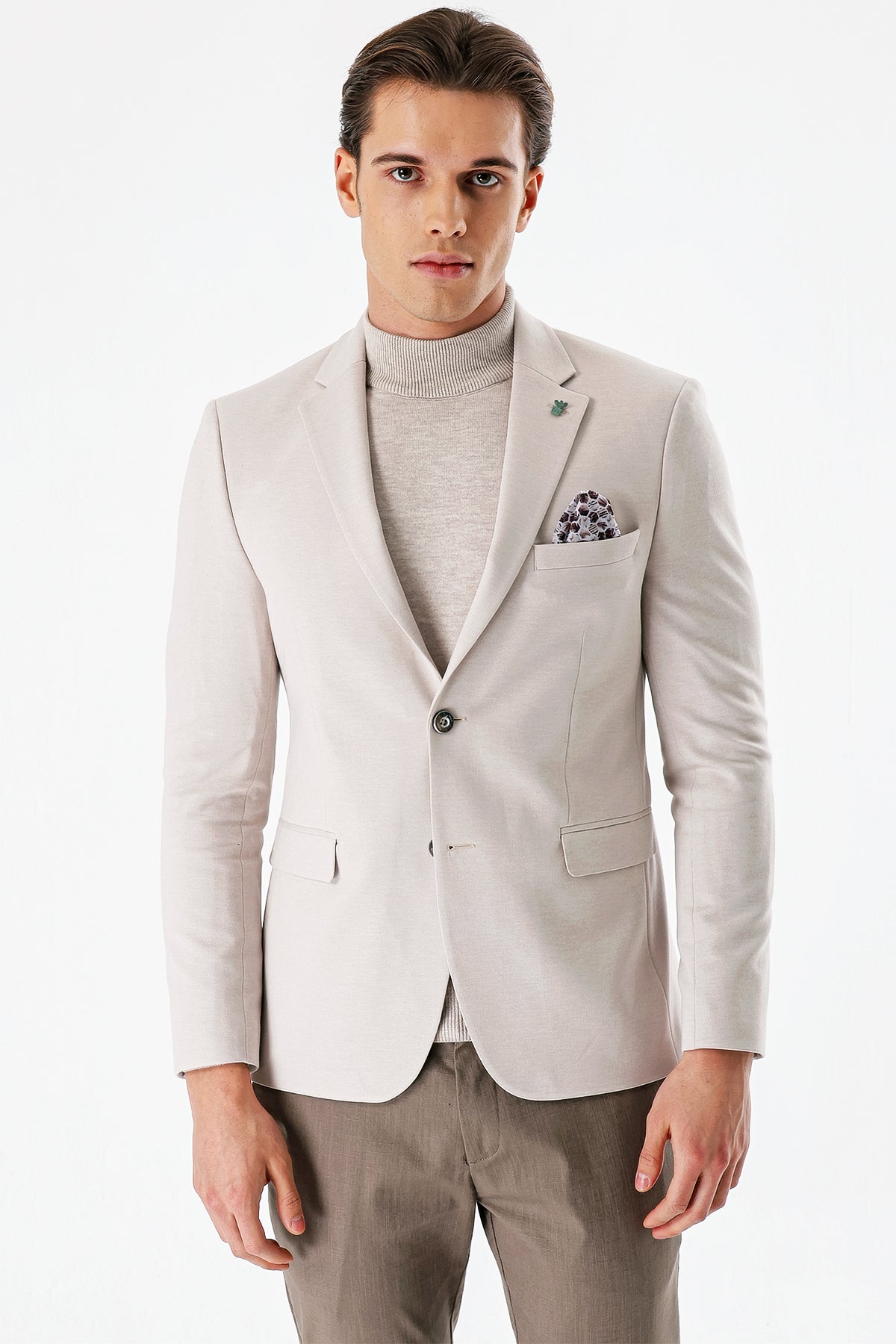 Slim-Fit Blazer - Beige