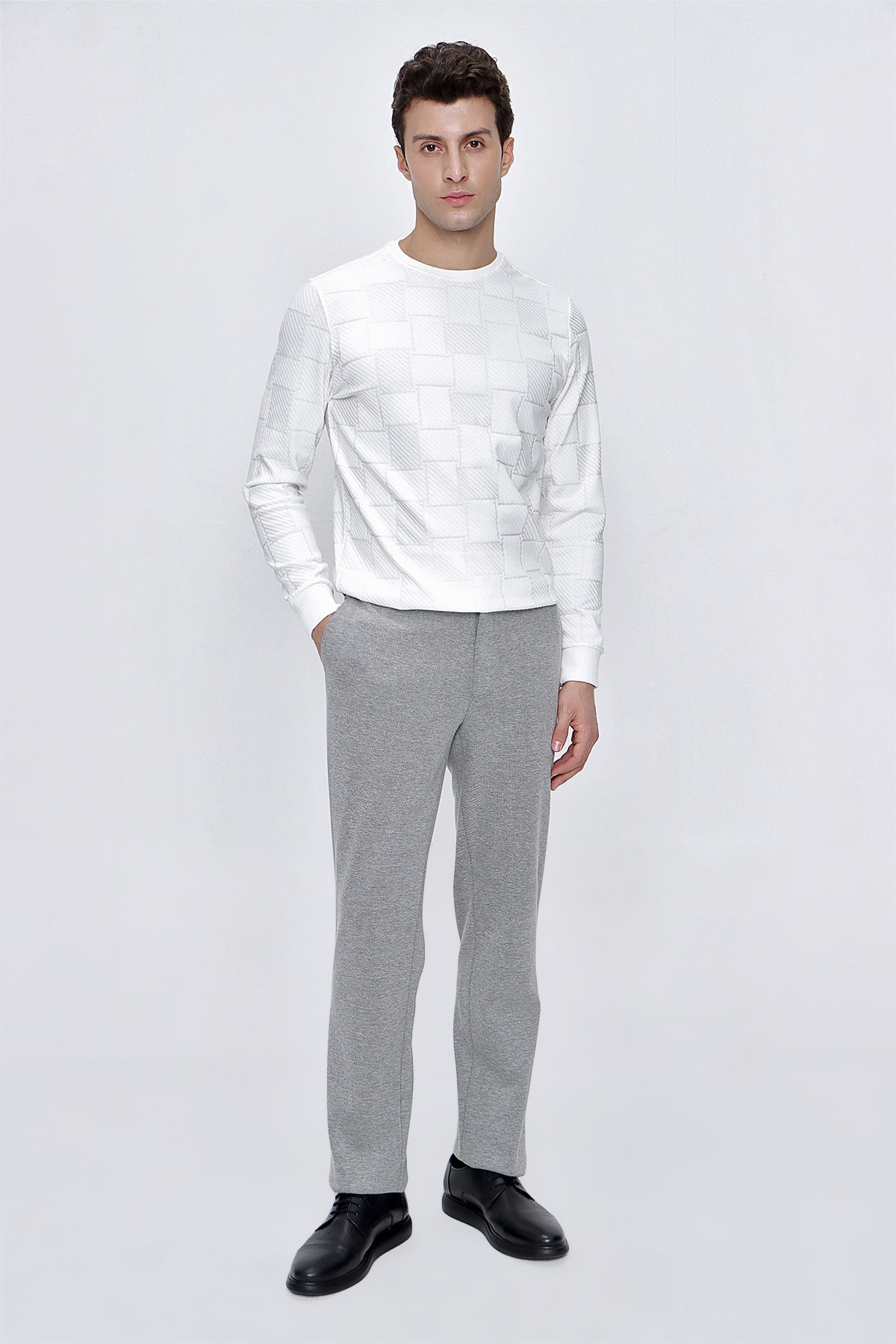 Slim-Fit Classic Pants - Light Grey