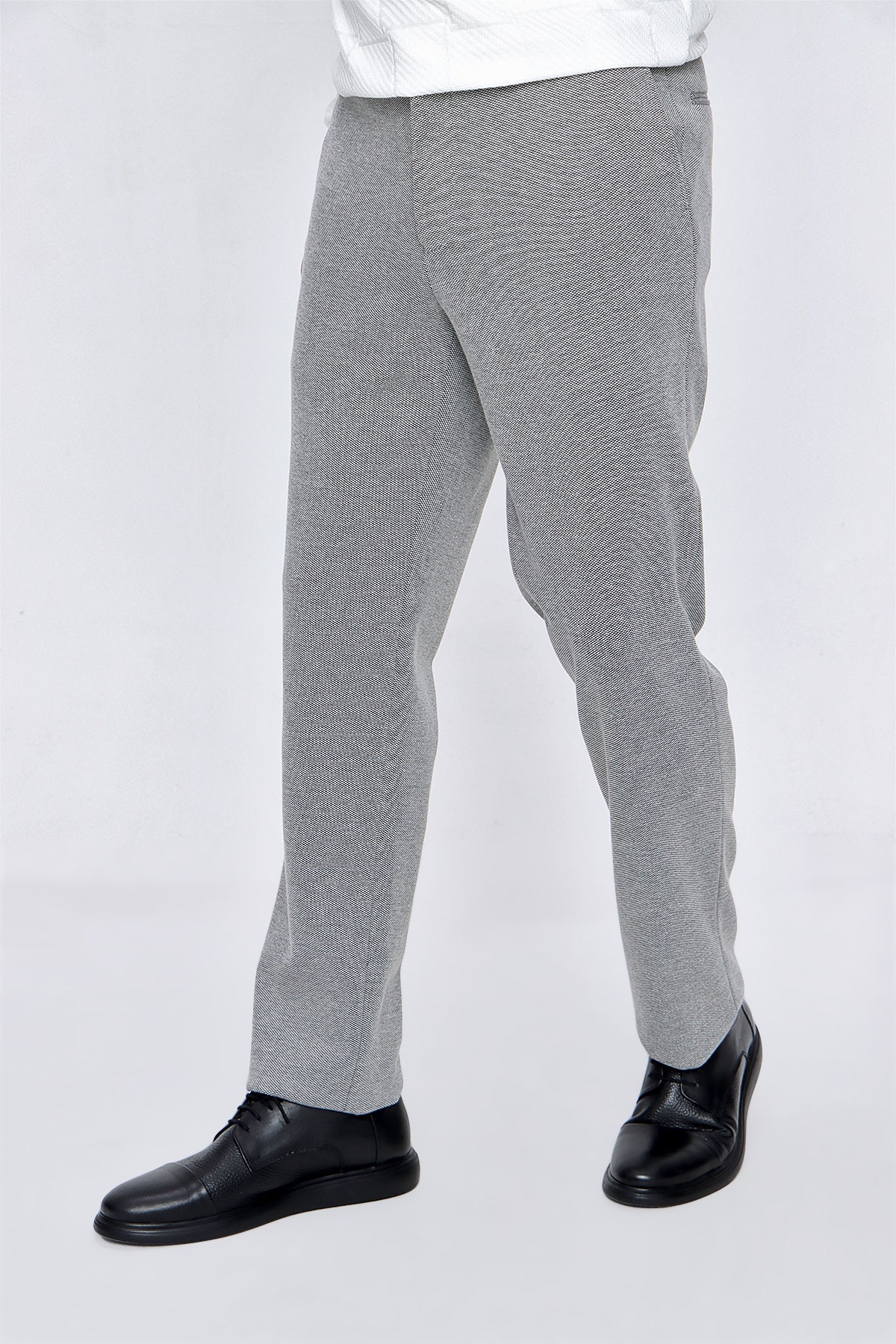 Slim-Fit Classic Pants - Light Grey