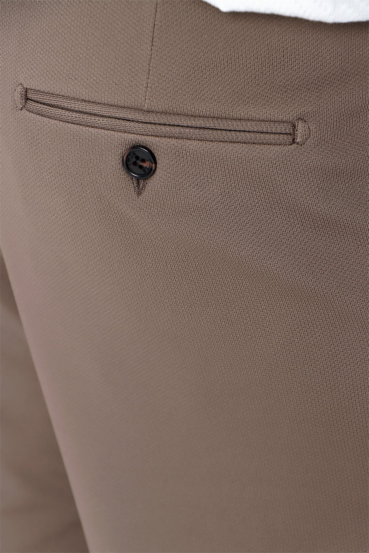 Slim-Fit Classic Pants - khaki