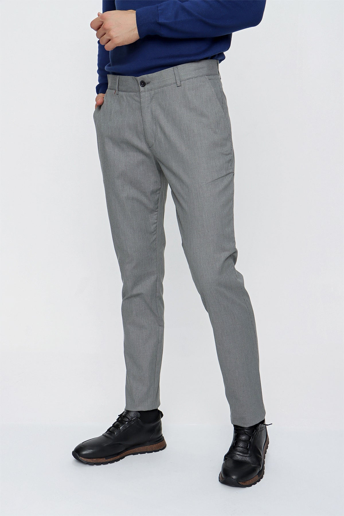 Slim-Fit Chino Pants - Grey