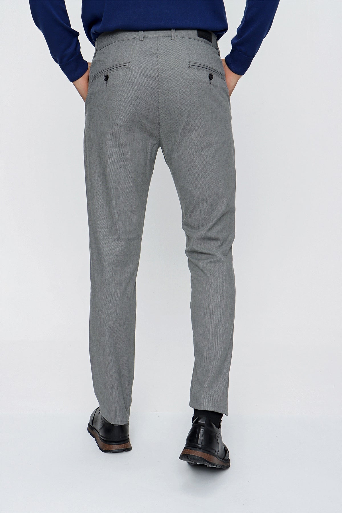 Slim-Fit Chino Pants - Grey