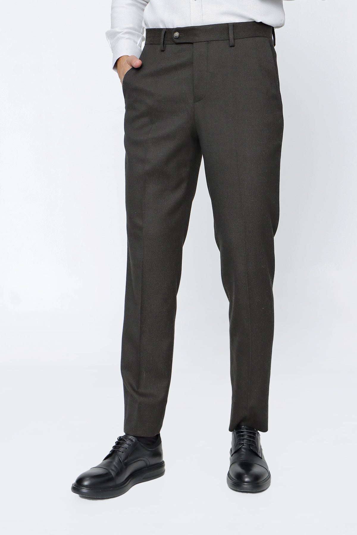 Comfort-Fit Classic Pants - Dark Khaki