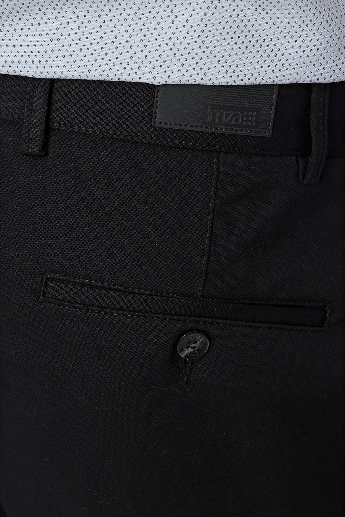 Comfort-Fit Chino Pants - Black