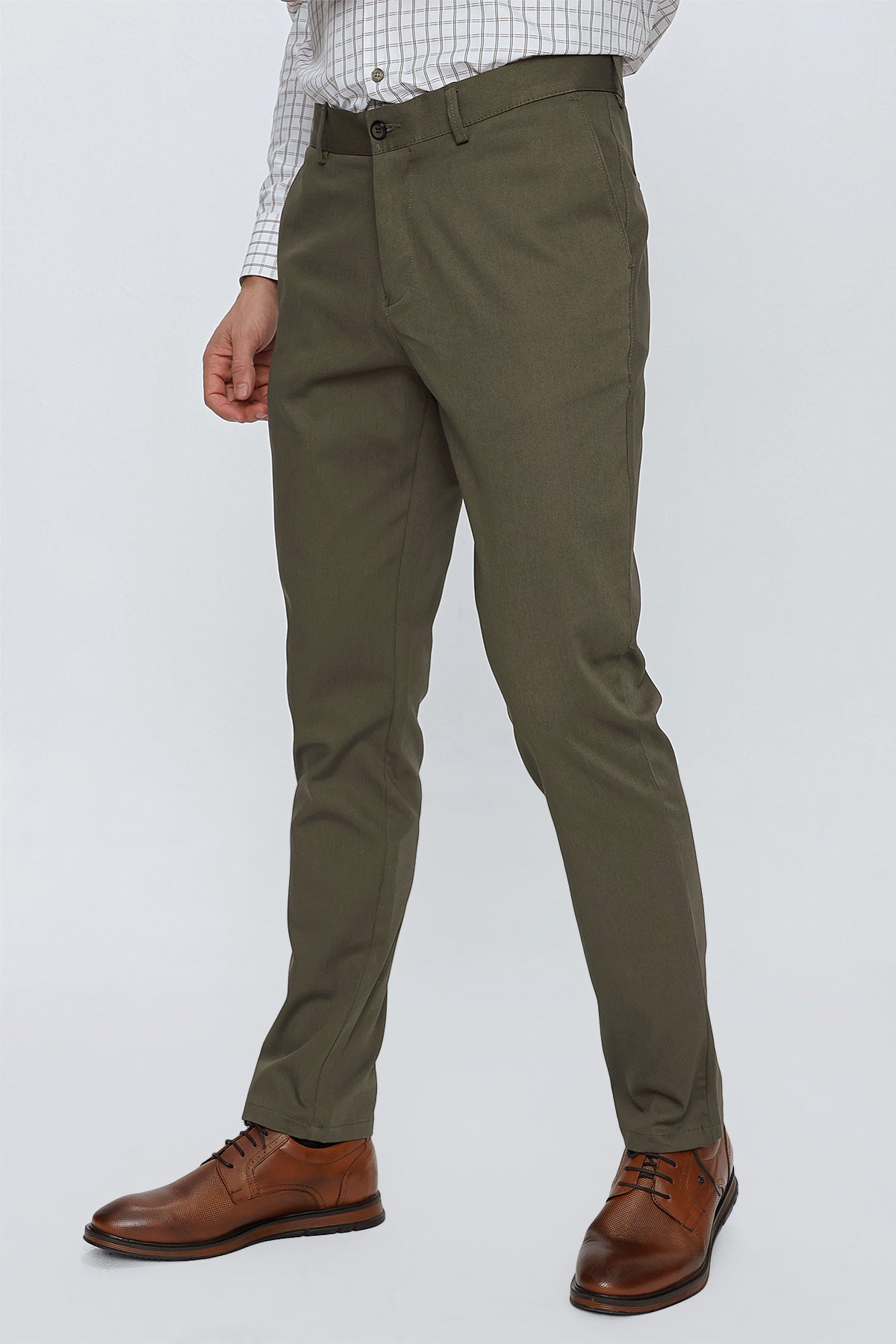 Comfort-Fit Chino Pants - Khaki