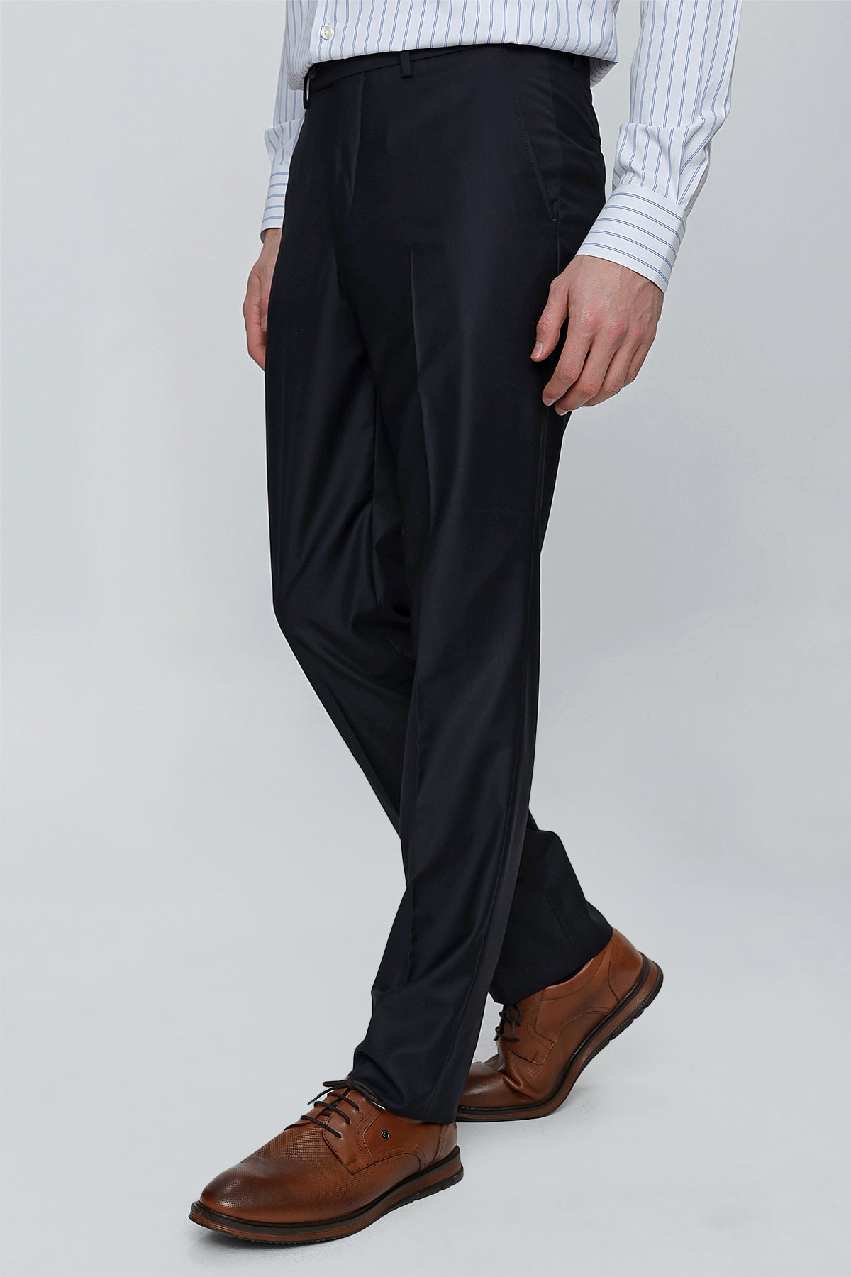 Comfort-Fit Classic Pants - Dark Navy