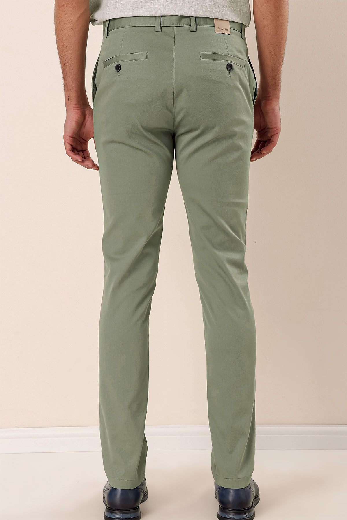 Slim-Fit Chino Pants - Mint Green