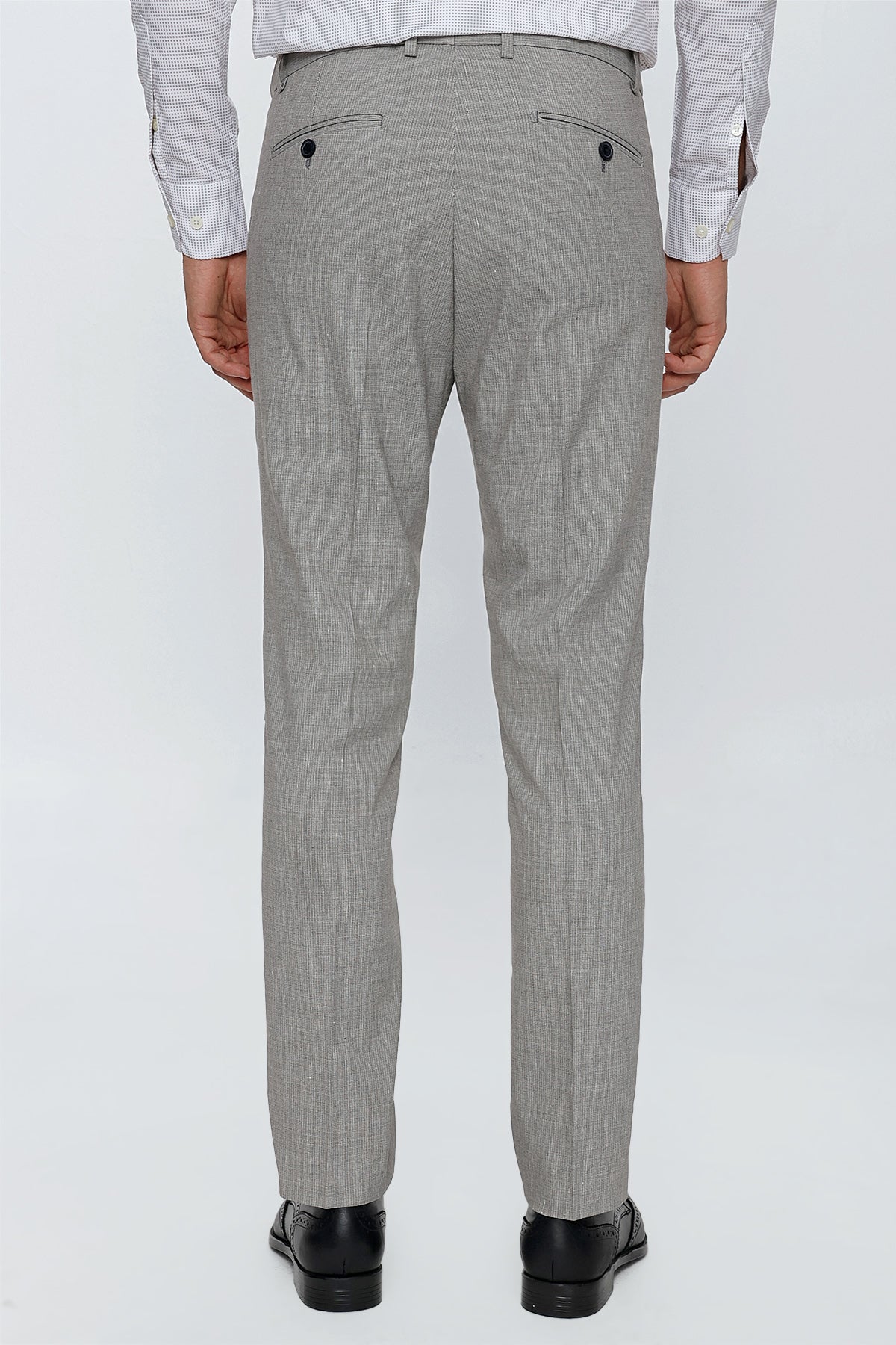 Comfort-Fit Linen Pants - Light Grey