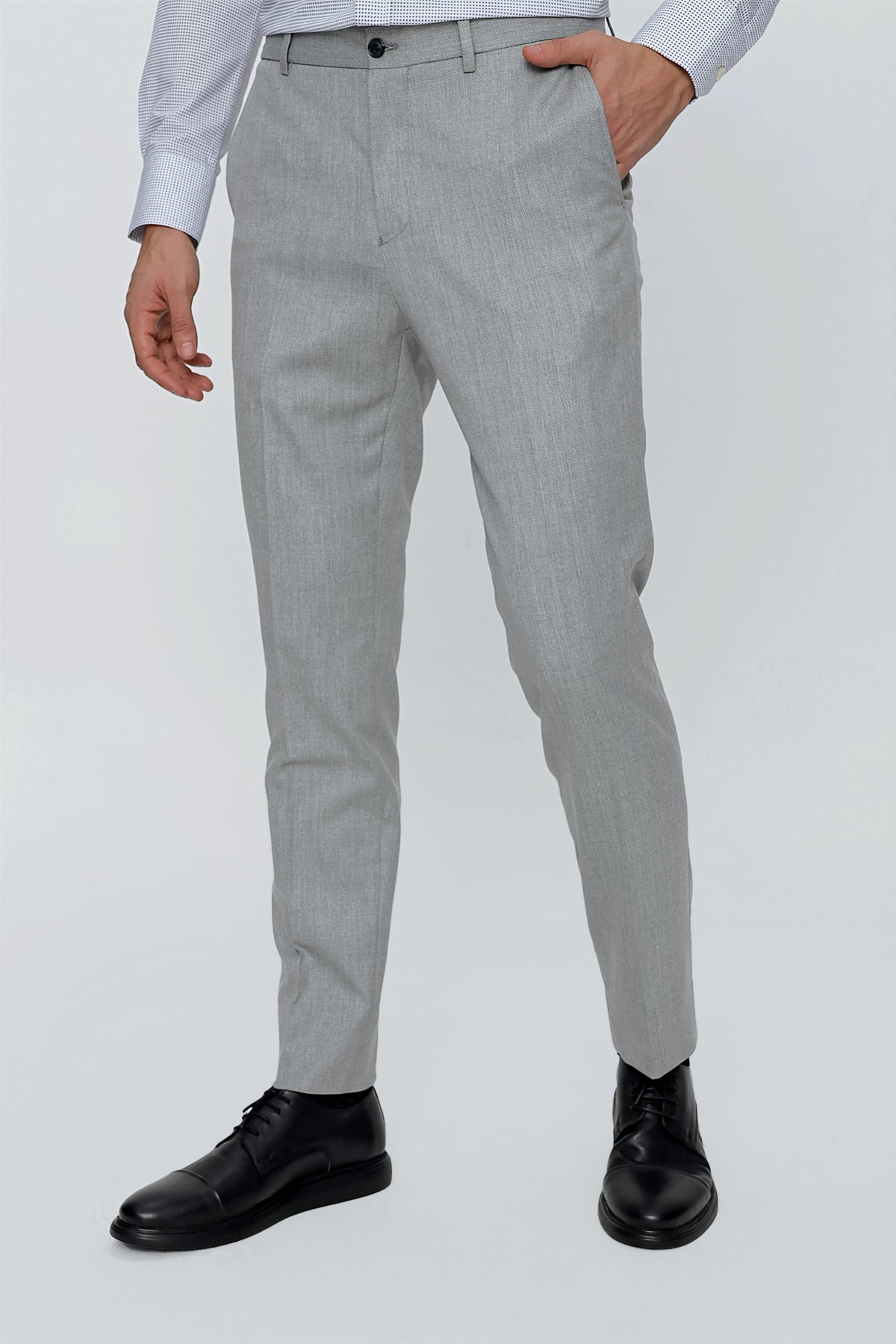 Slim-Fit Classic Pants - Light Grey