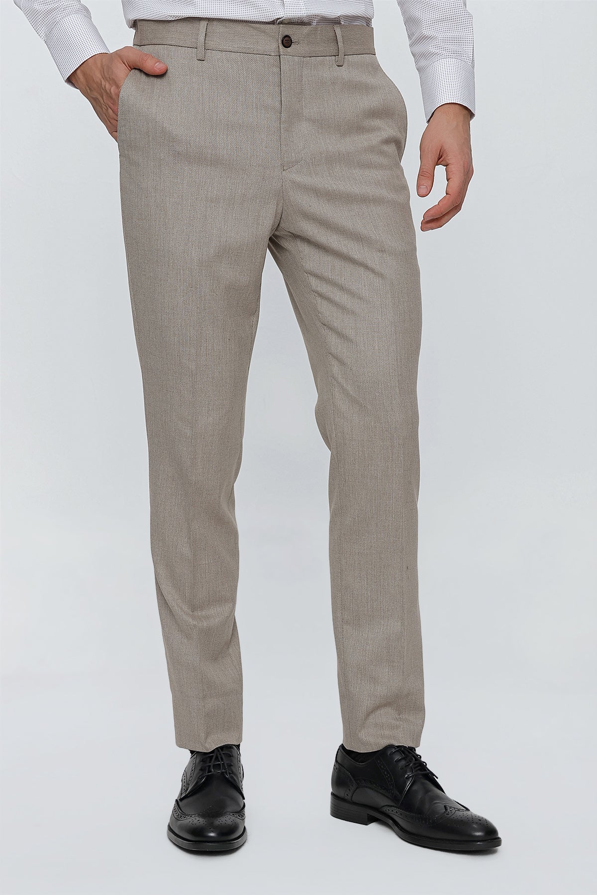 Slim-Fit Classic Pants - Beige