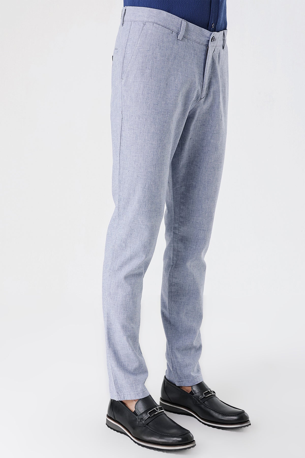 Comfort-Fit Linen Pants - Light Blue