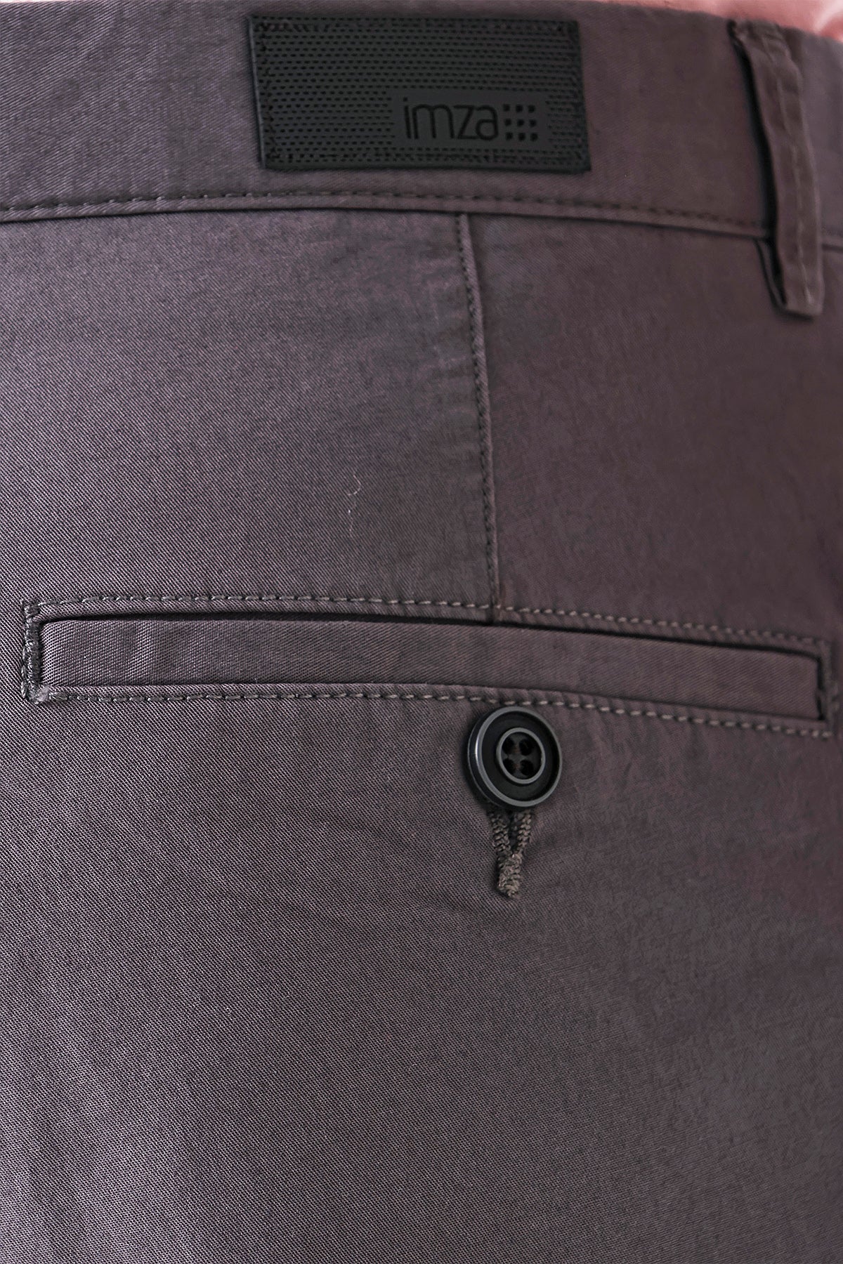 Comfort-Fit Chino Pants - Dark Grey