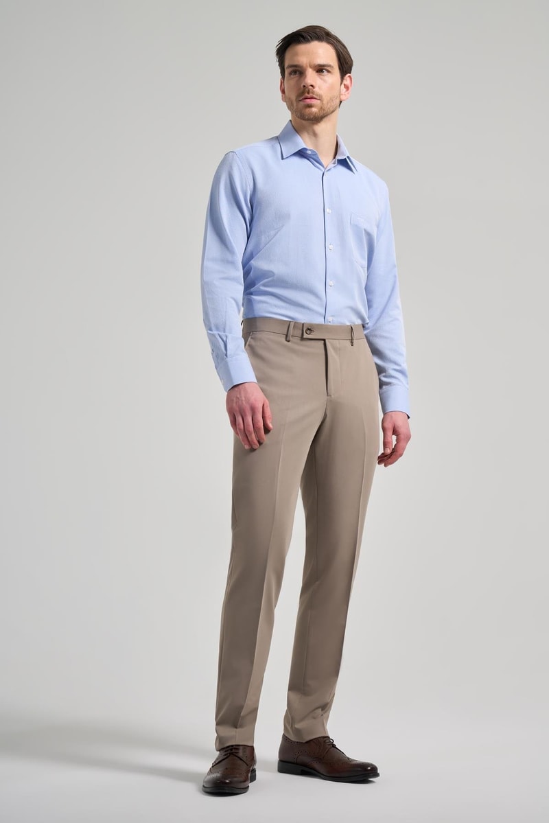Comfort-Fit Classic Pants - Brown