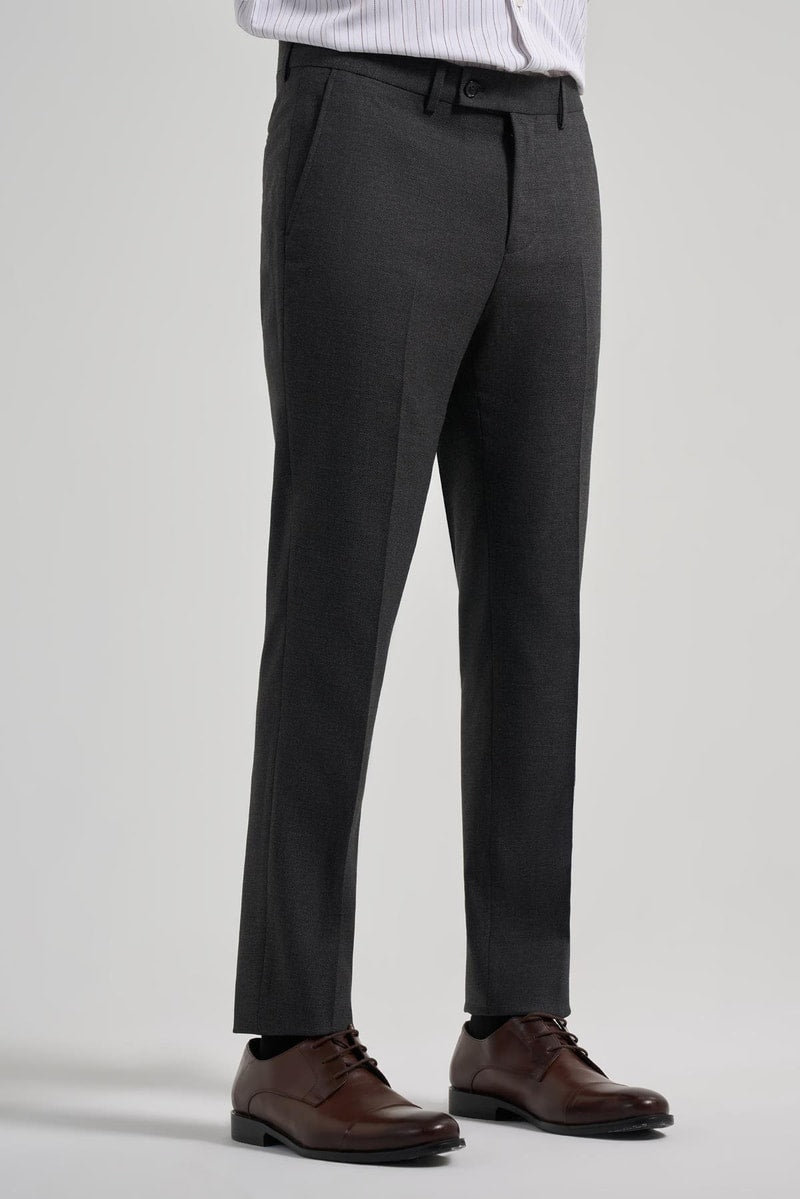 Slim-Fit Classic Pants - Black