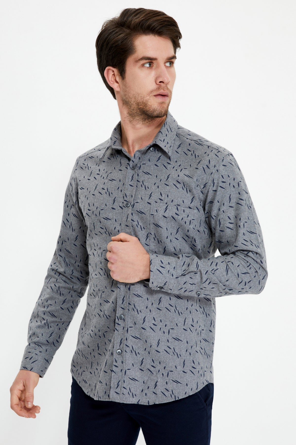 Slim-Fit Patterned Shirt - Grey