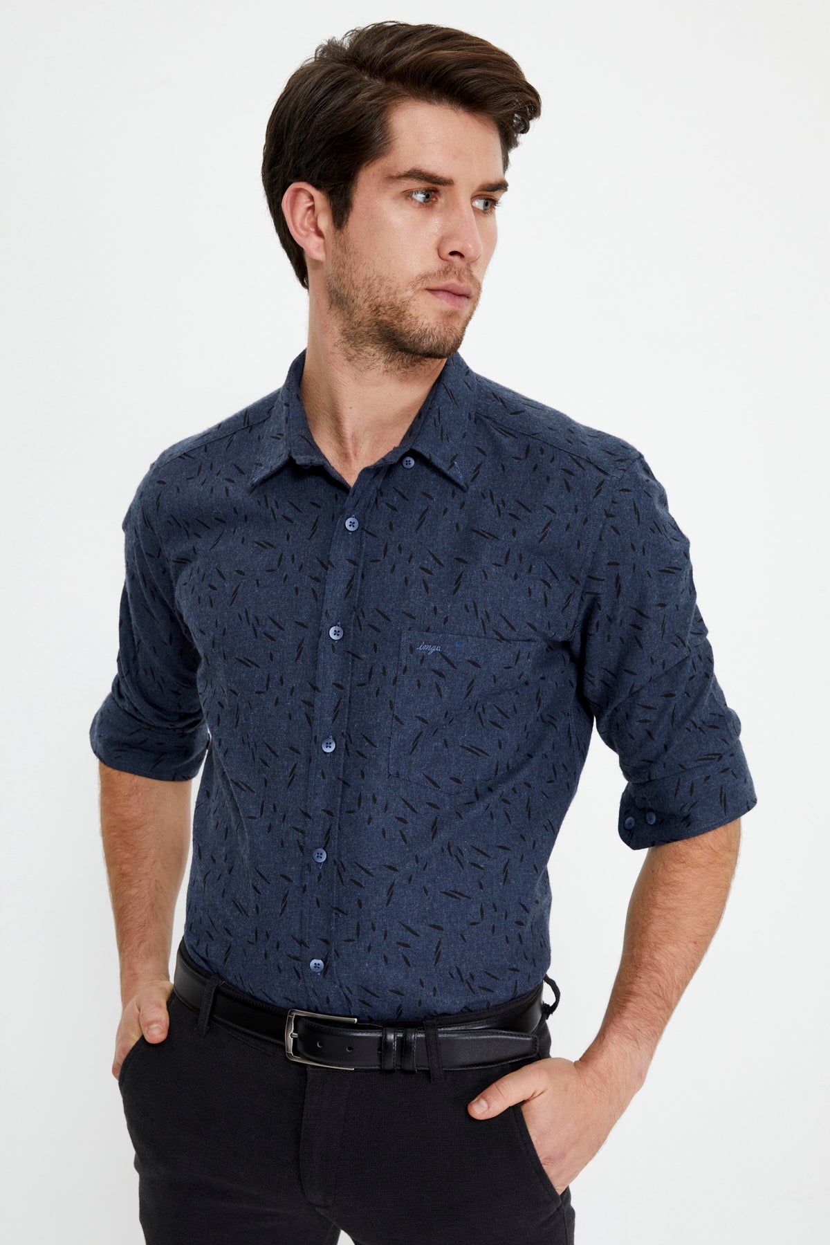 Slim-Fit Patterned Shirt - Navy