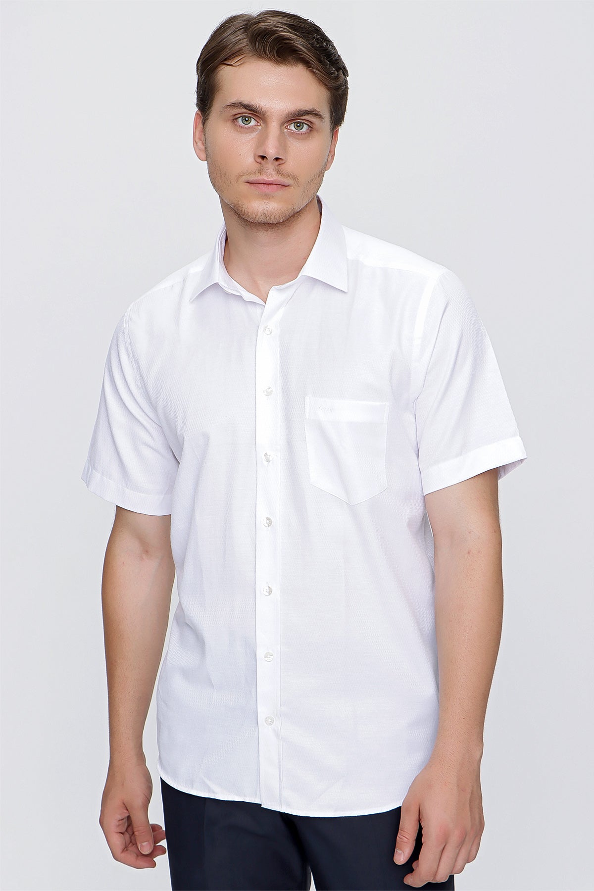 Comfort-Fit Short Sleeve Textured Shirt - White