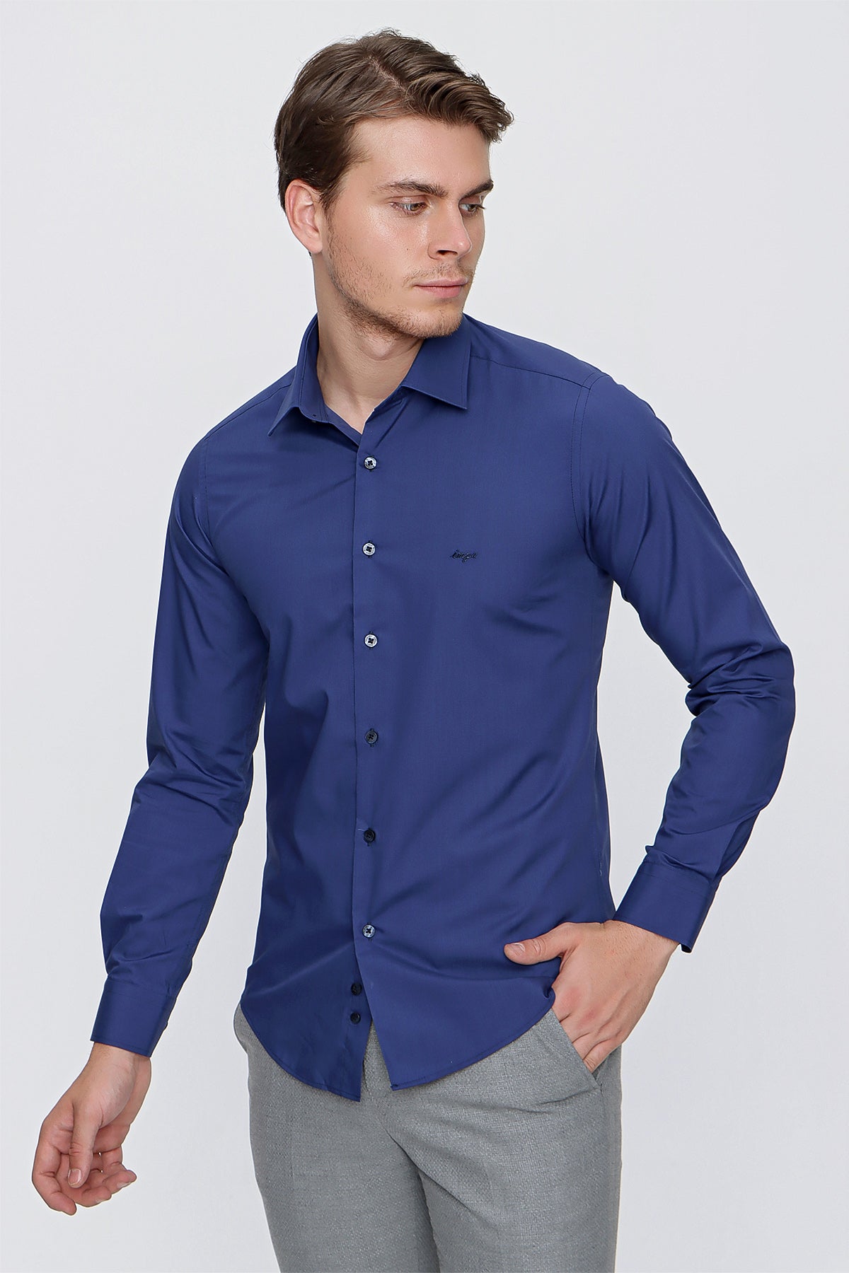 Slim-Fit Basic Shirt - Navy