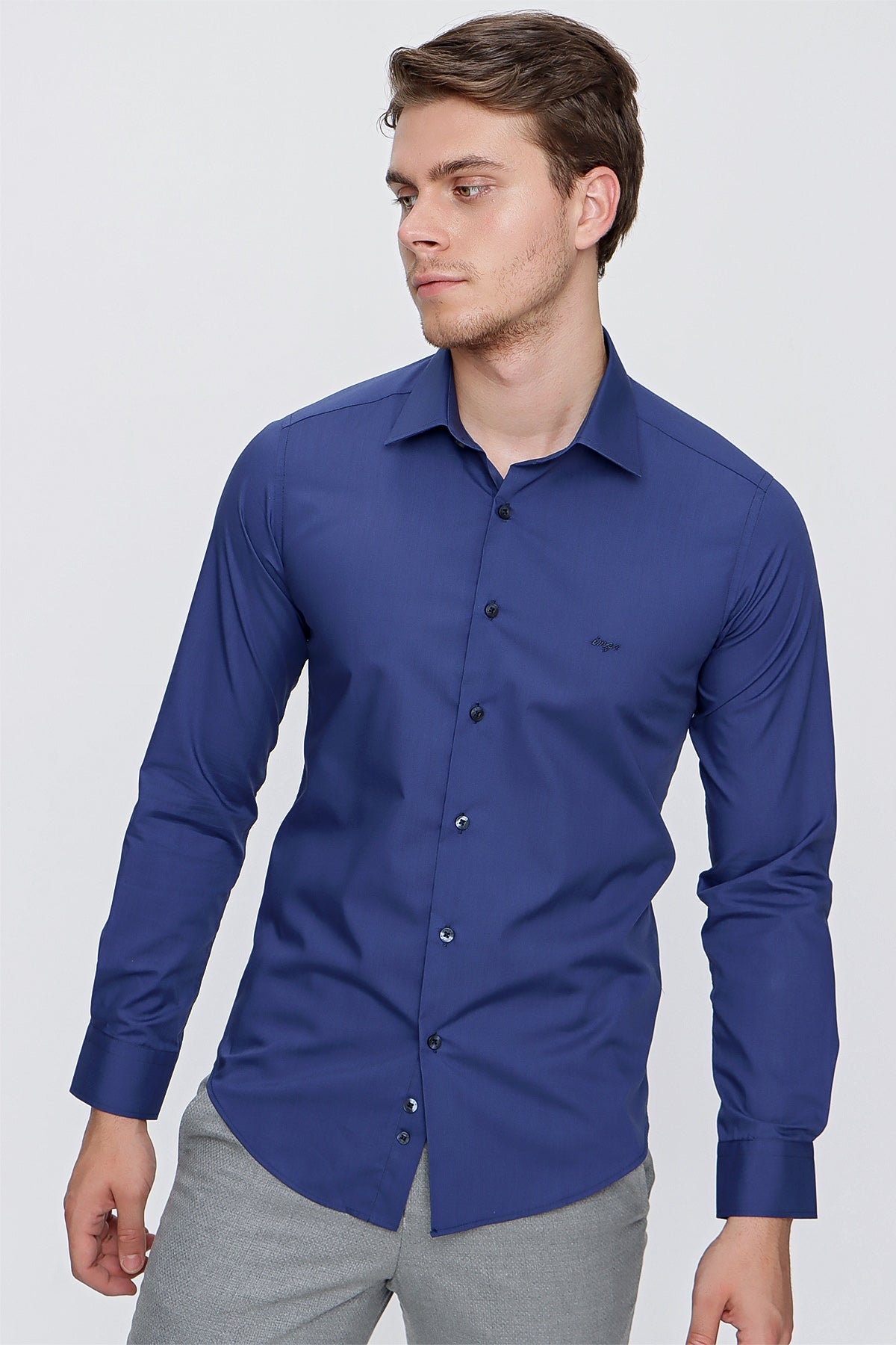 Slim-Fit Basic Shirt - Navy