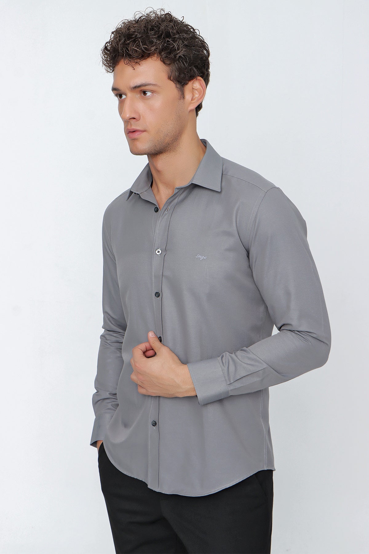 Slim-Fit Basic Shirt - Grey