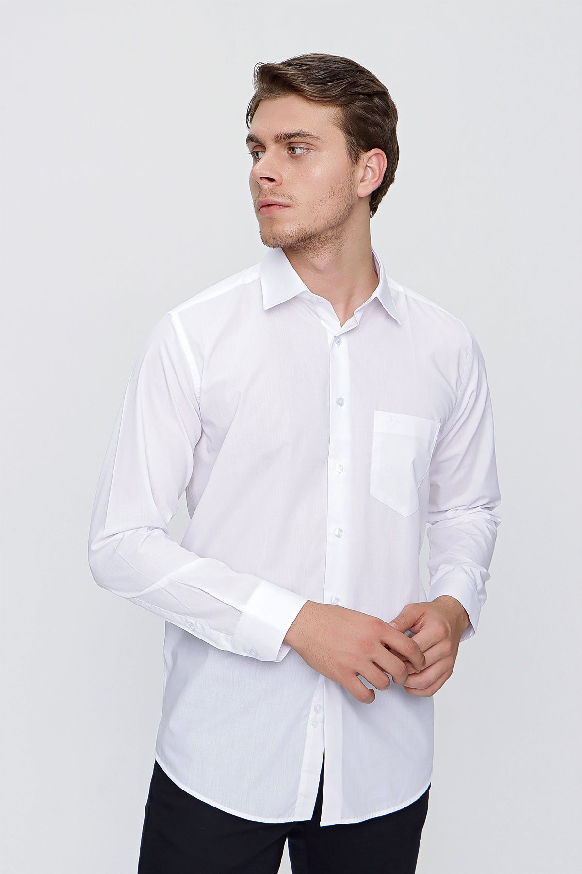 Comfort-Fit Basic Shirt - White