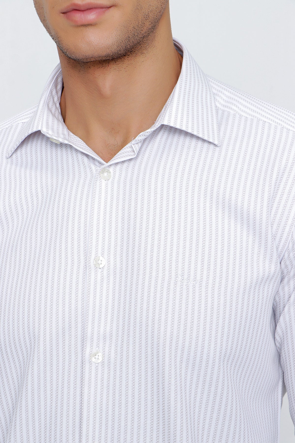 Slim-Fit Striped Shirt - Light Beige